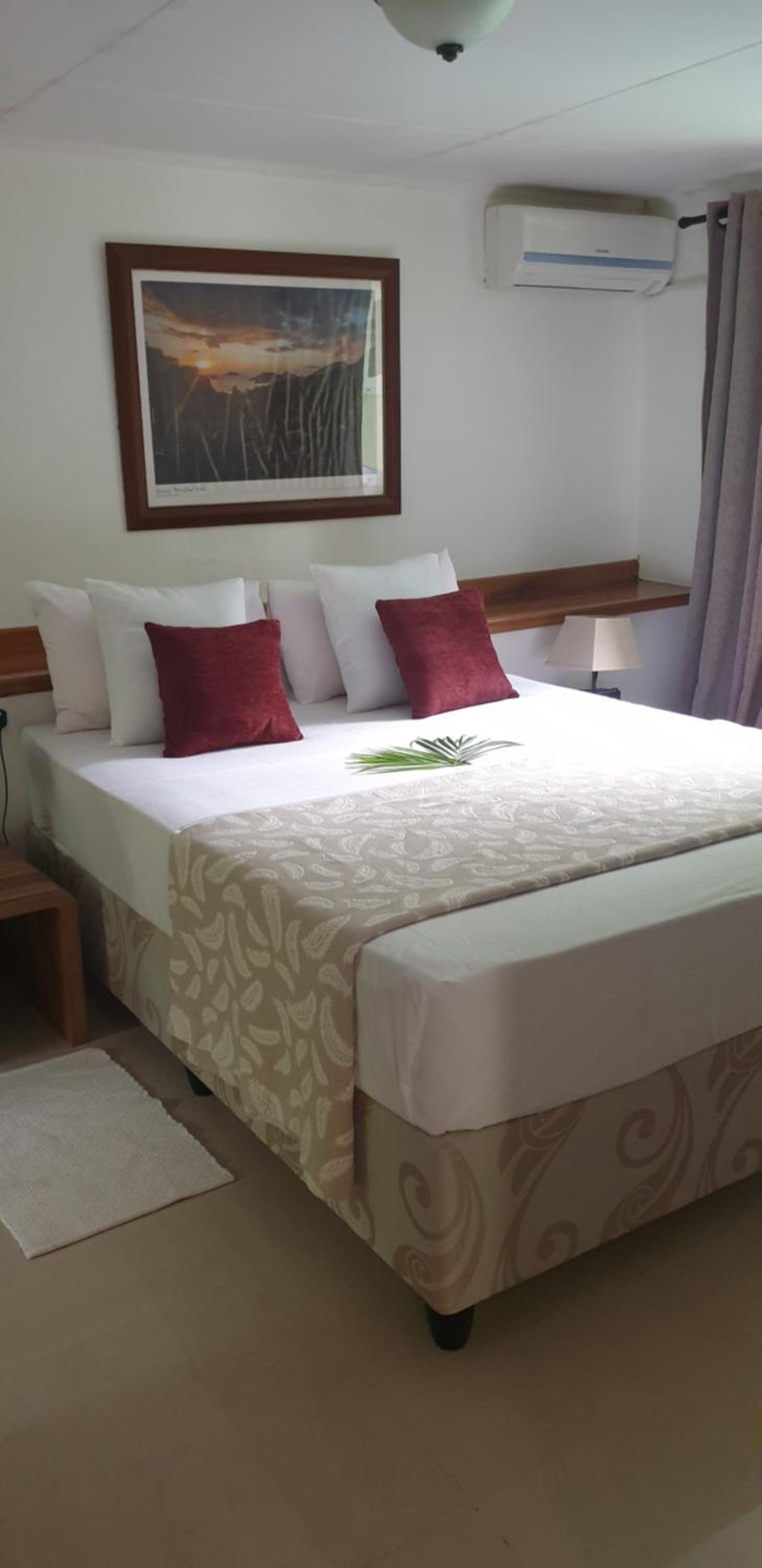 Chrisent Residence photo 5