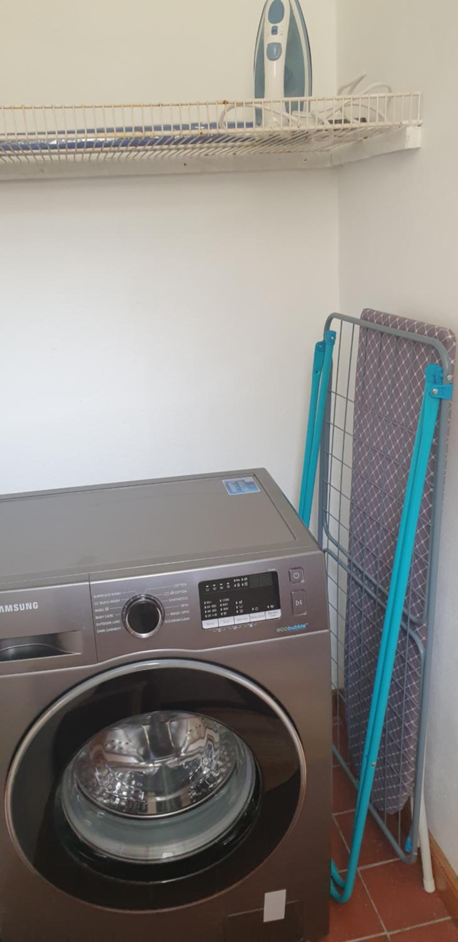 Chrisent Residence photo 2