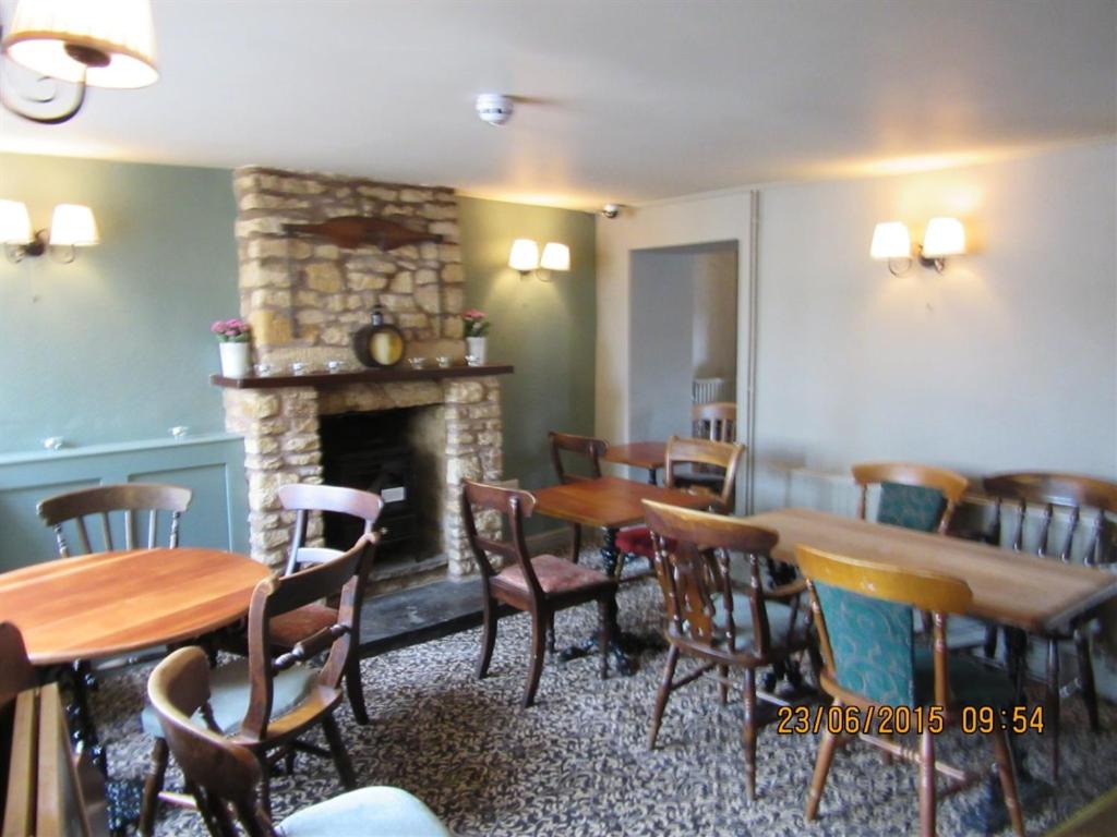 Hotel The Bell Inn - Image 1