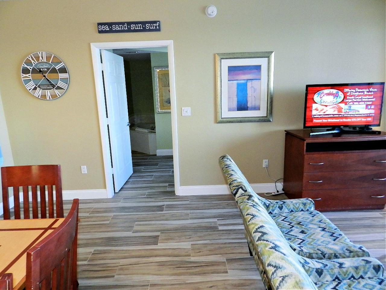 Wyndham Ocean Walk Resort - Vacation in Comfort and luxury - 3 BR Direct Oceanfront view 2