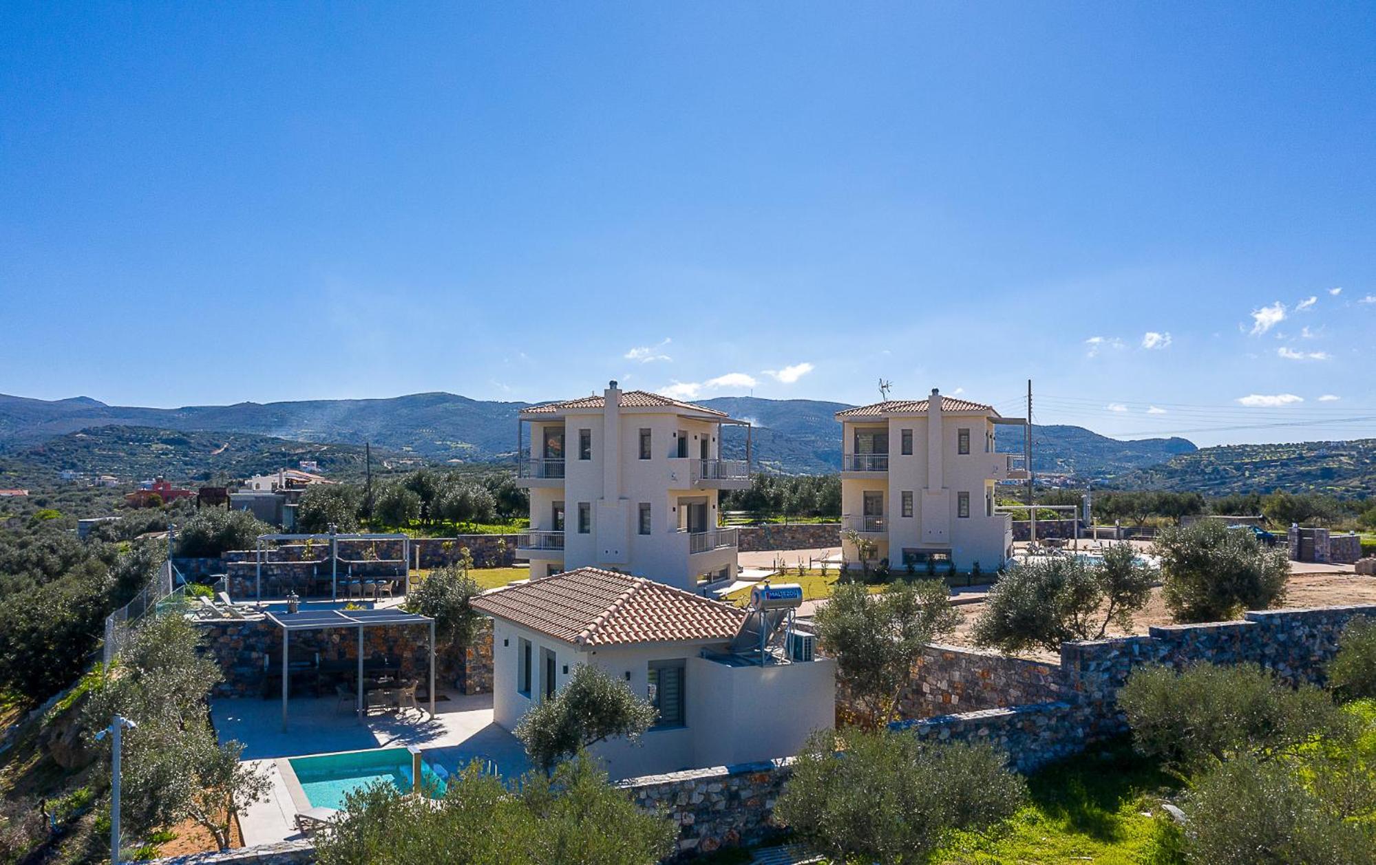 Utopia Luxury Villas view 2
