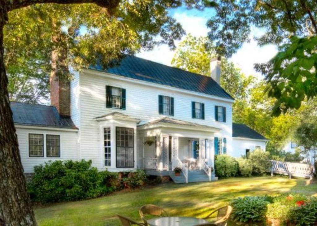 Oak Grove Bed and Breakfast view 2