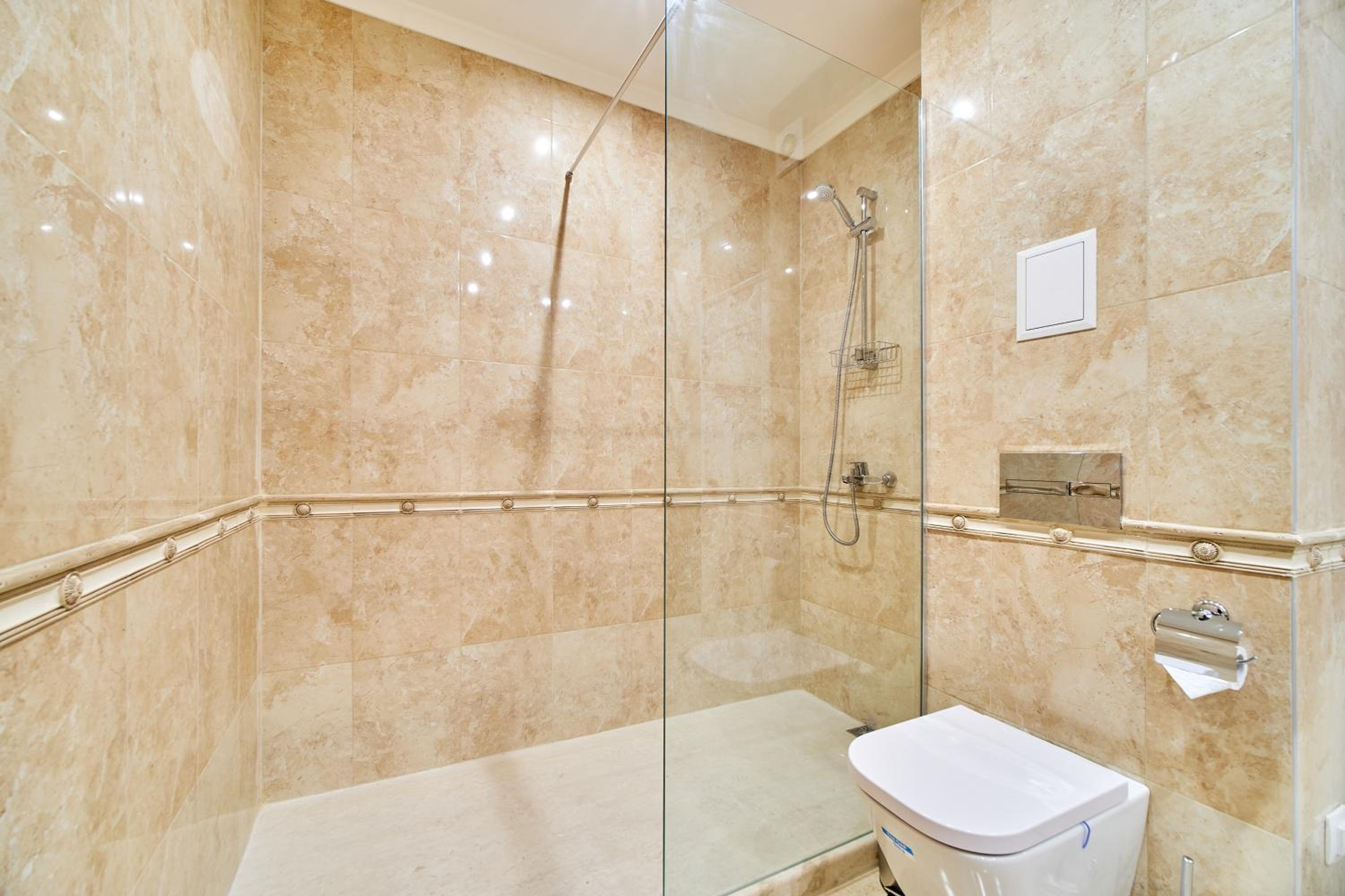 Premium center apartment in Grand Karavel