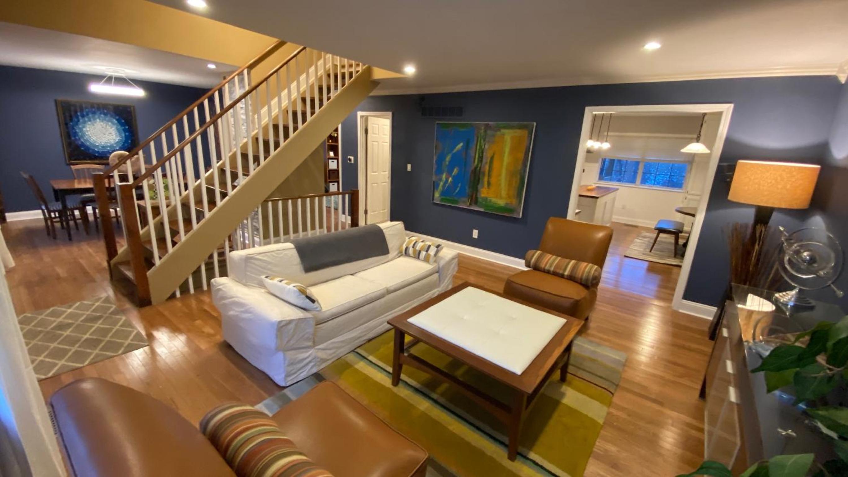 Here It Is! Cool Cape Cod-3 BR-2.5 Bath-12 Guests - Property Image 7