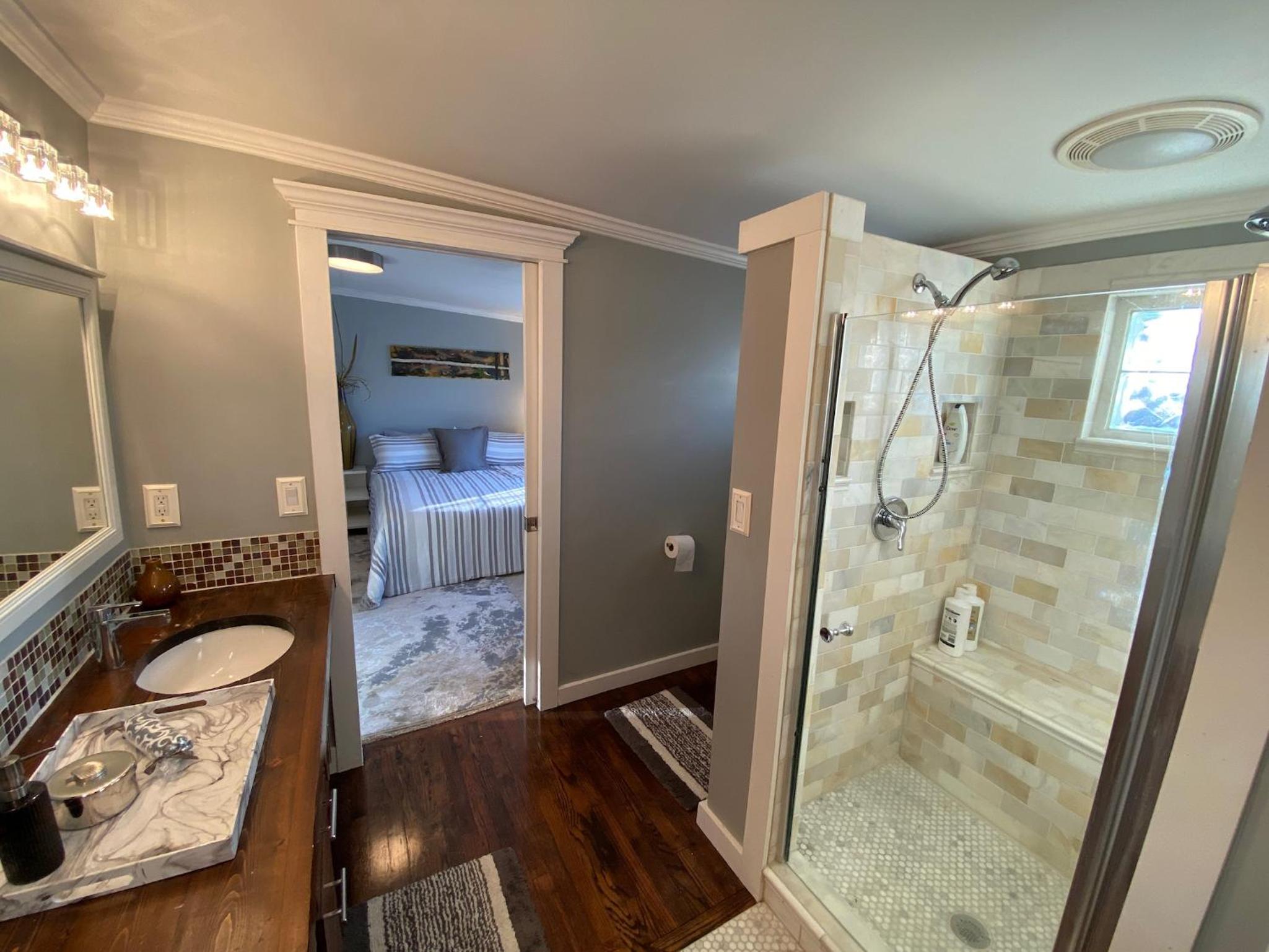 Here It Is! Cool Cape Cod-3 BR-2.5 Bath-12 Guests - Property Image 13
