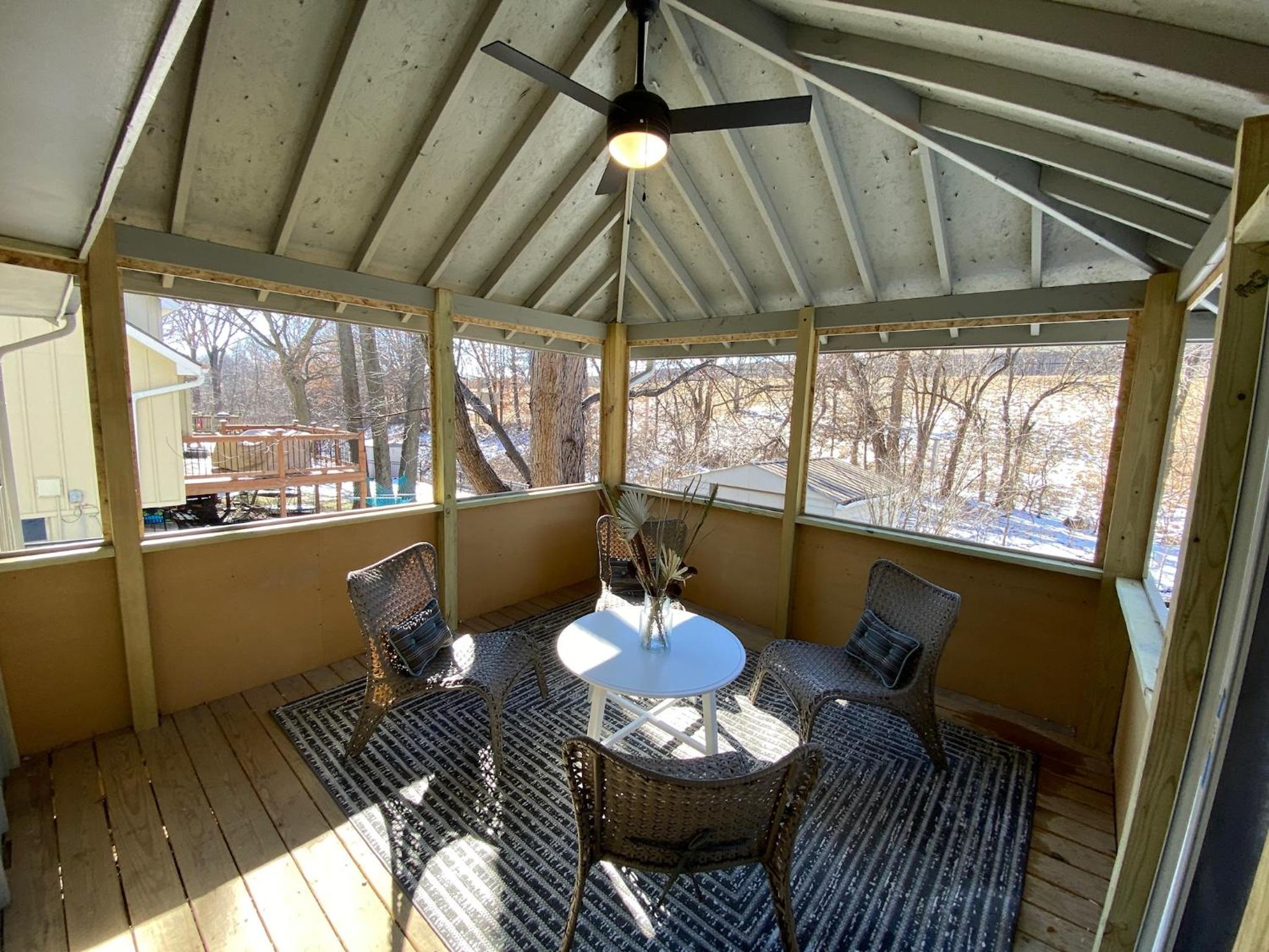 Here It Is! Cool Cape Cod-3 BR-2.5 Bath-12 Guests - Property Image 34