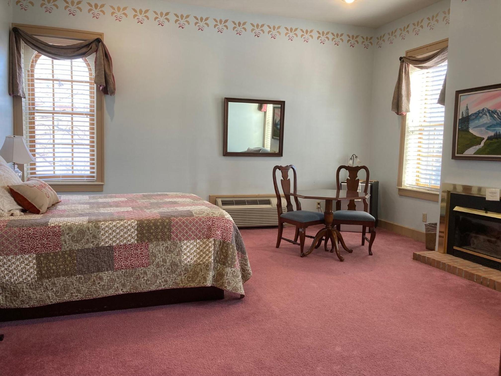 Oak Valley Inn and Suites
