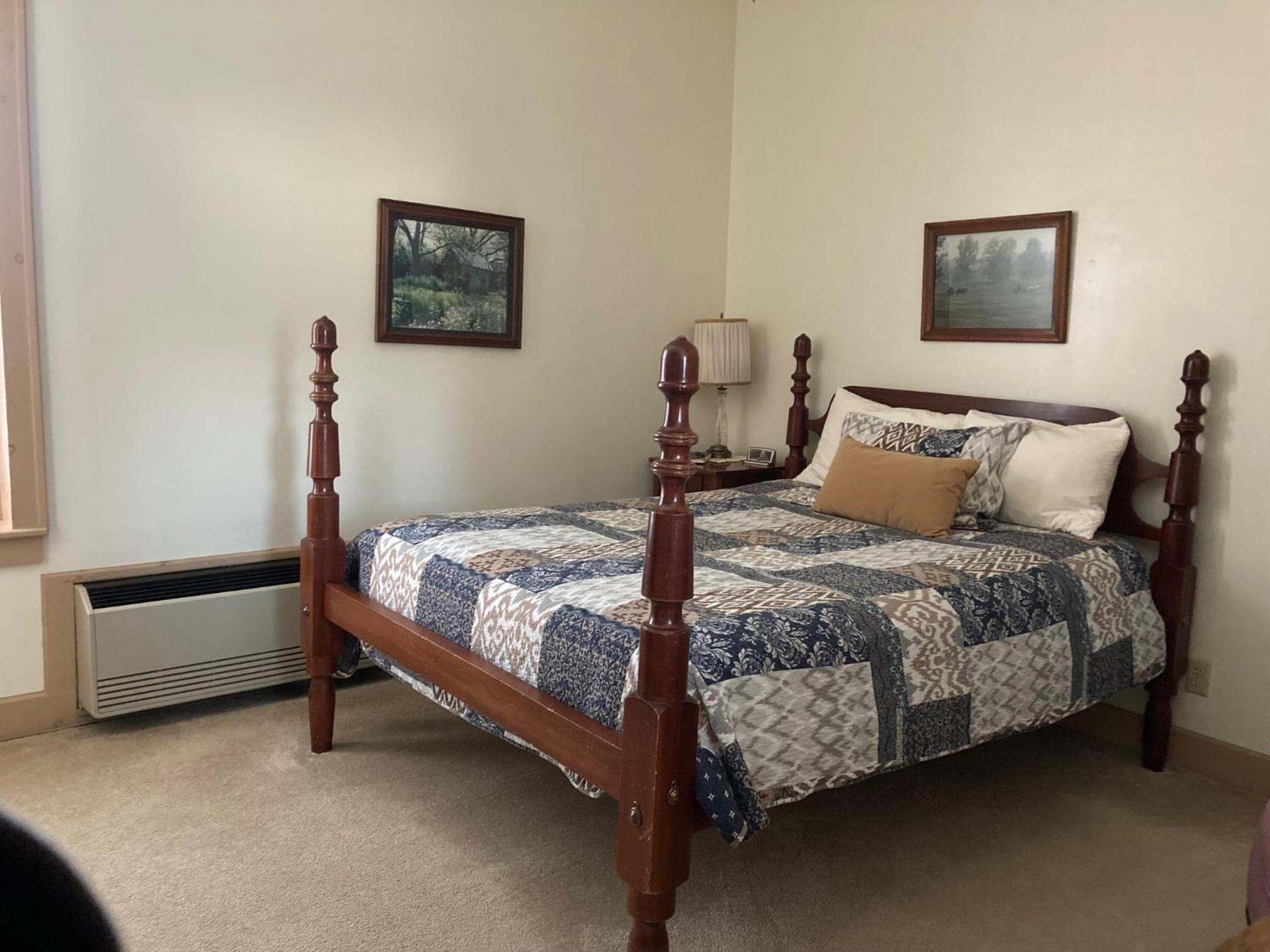 Oak Valley Inn and Suites