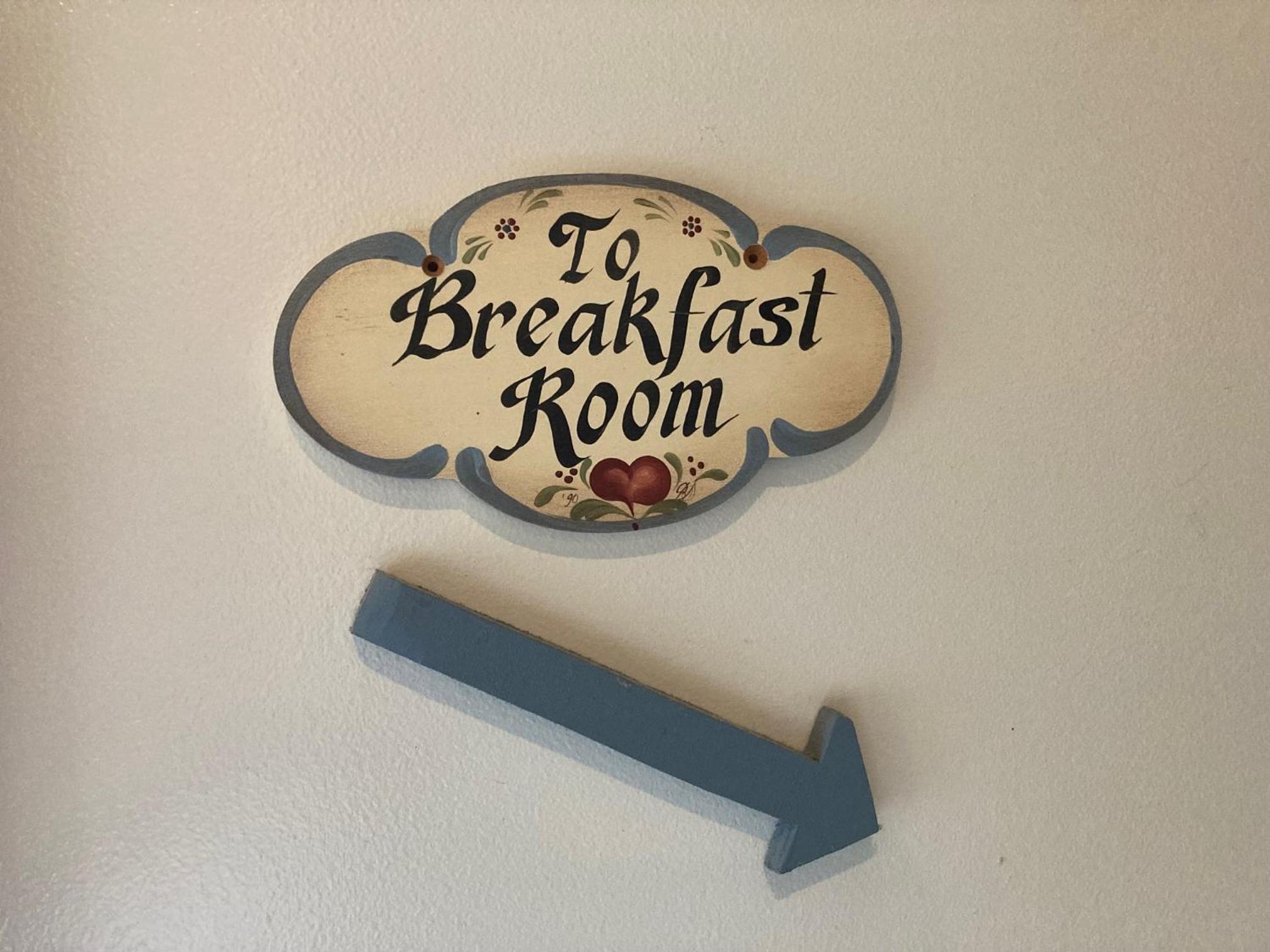 Oak Valley Inn and Suites