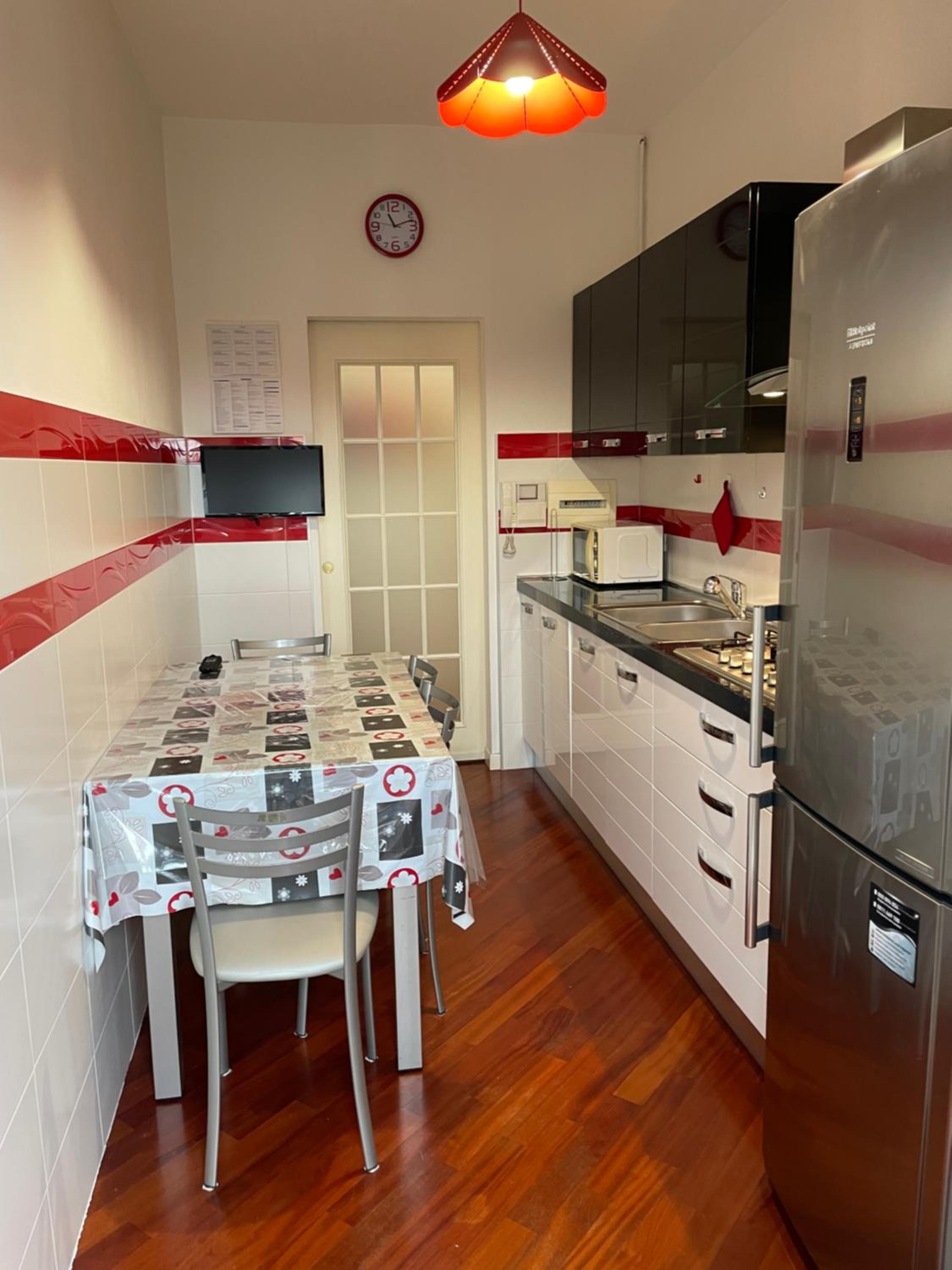 Adriano Metro & Comfort Suites - Affitti Brevi Italia