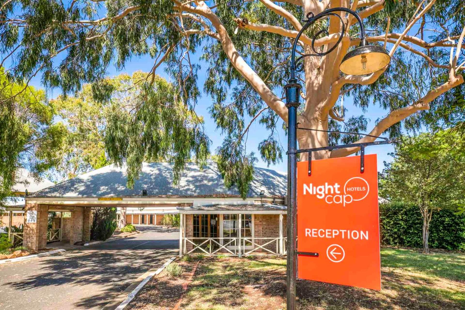 Nightcap at Macquarie Inn