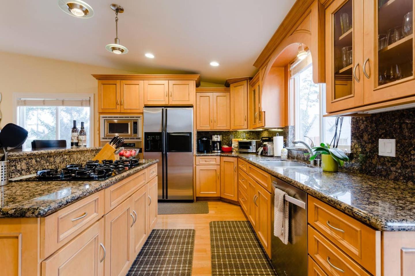 Sonoma Wine Country Bungalow - Property Image 18