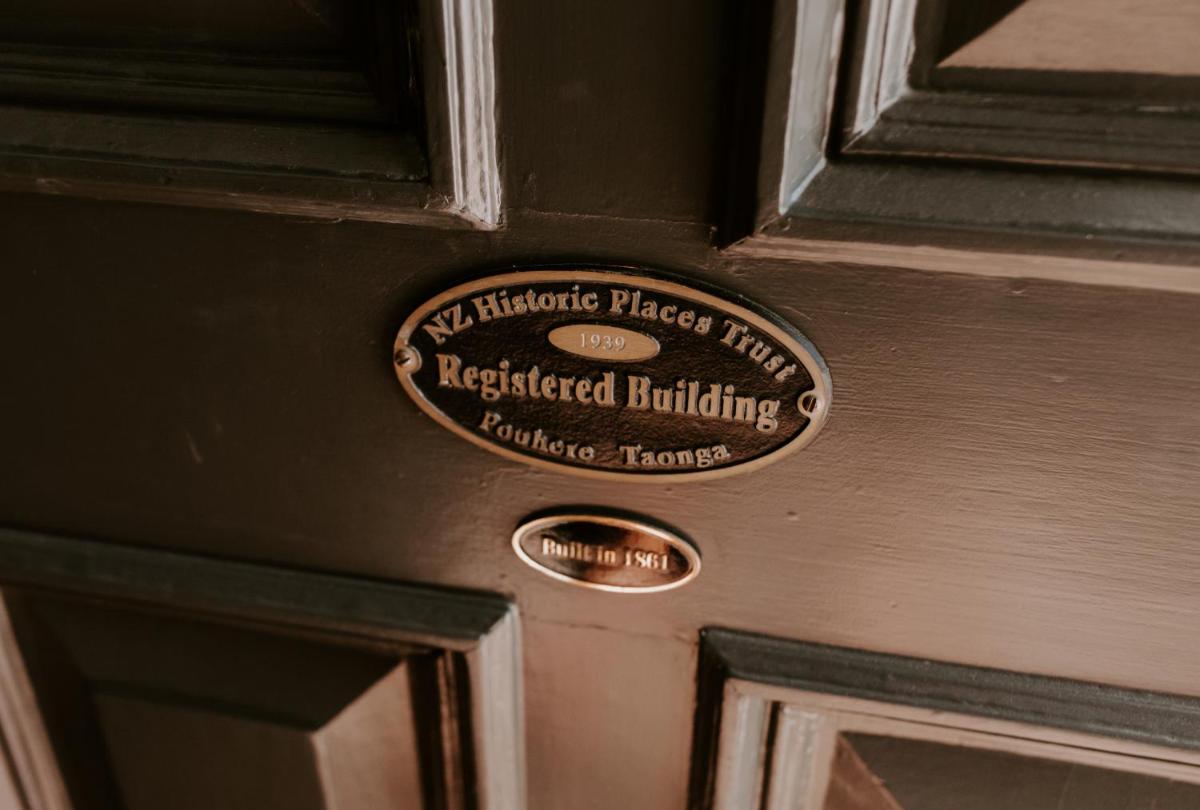 Eliza's Manor