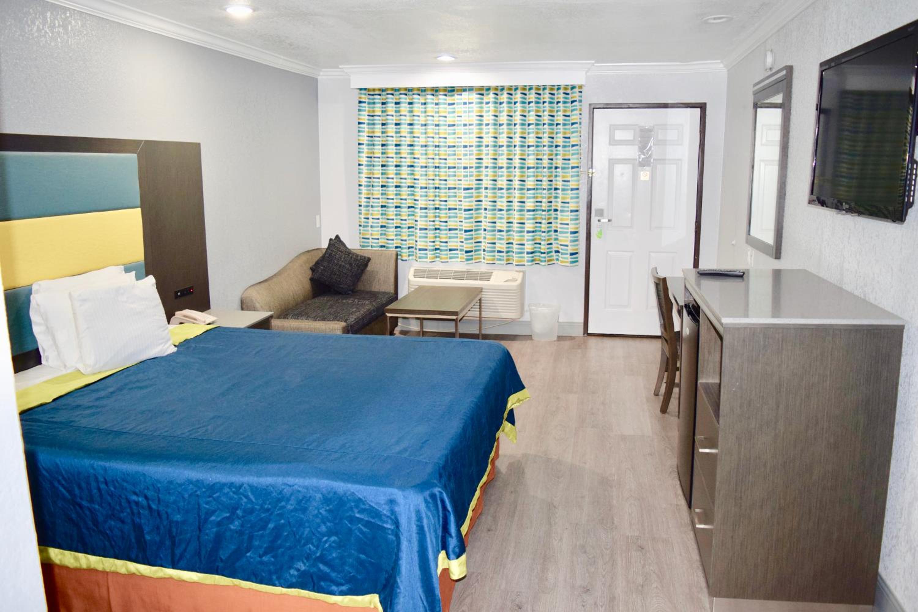 Budget Inn - Property Image 3