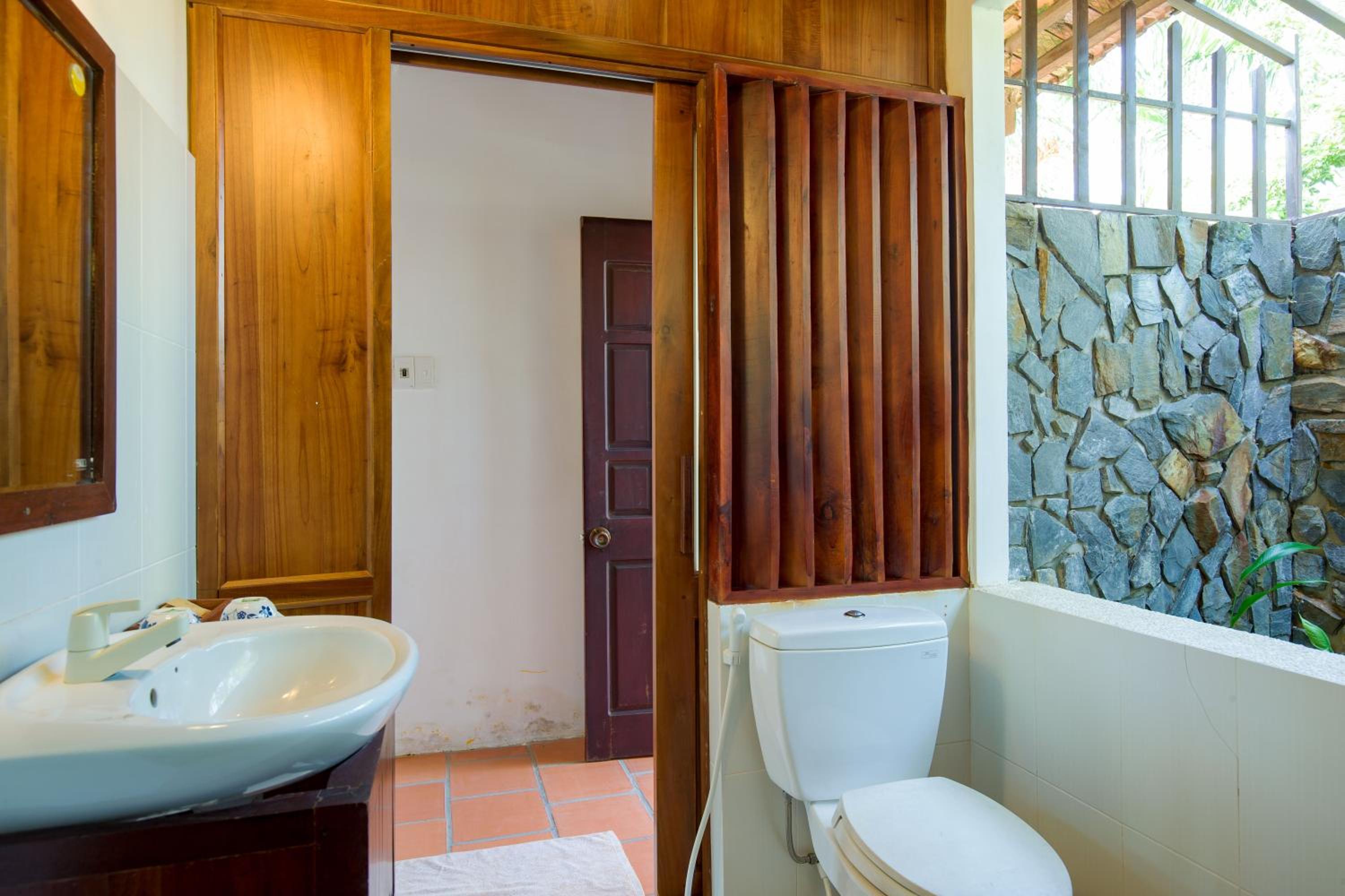 Thanh Kieu Beach Resort