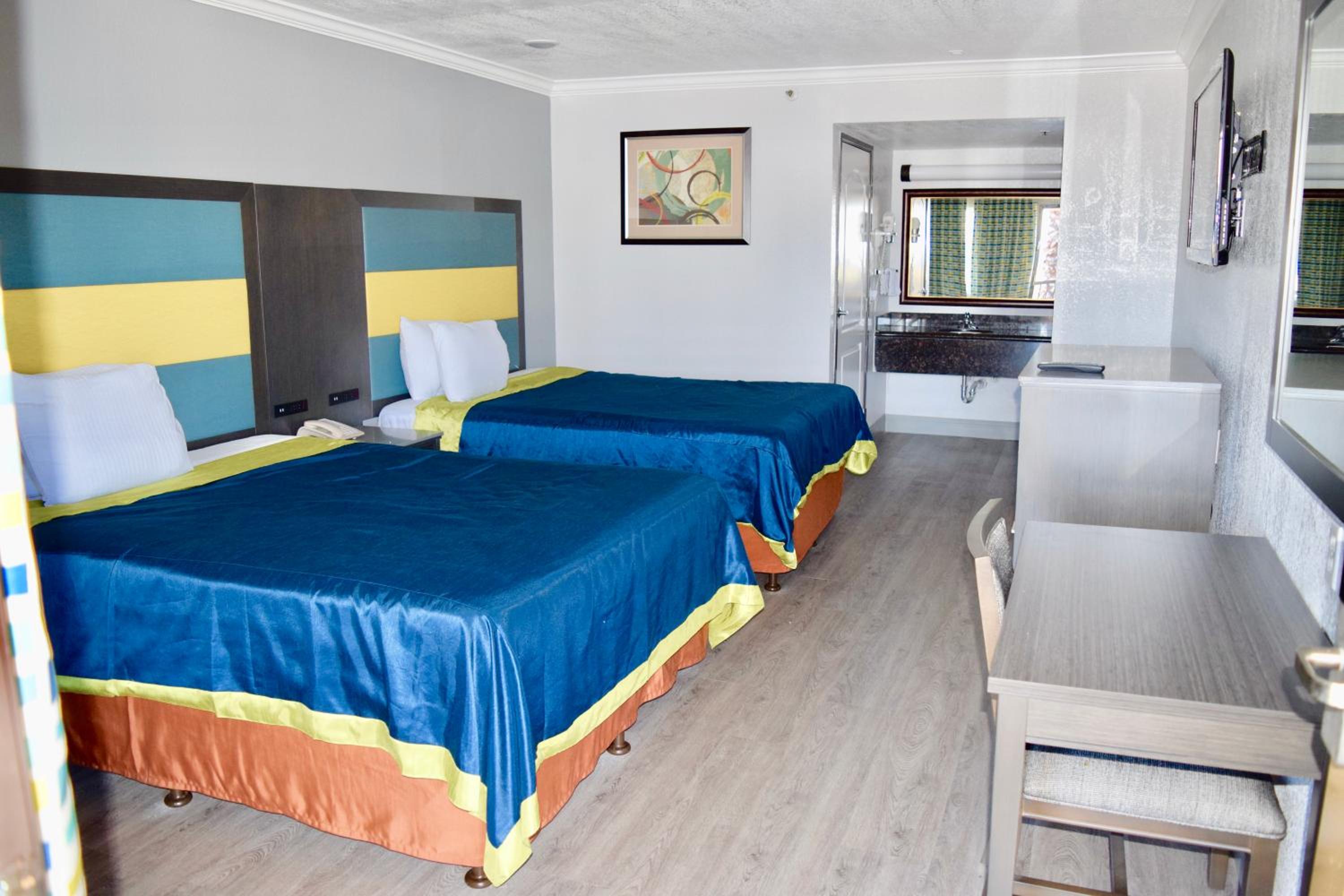 Budget Inn - Property Image 13