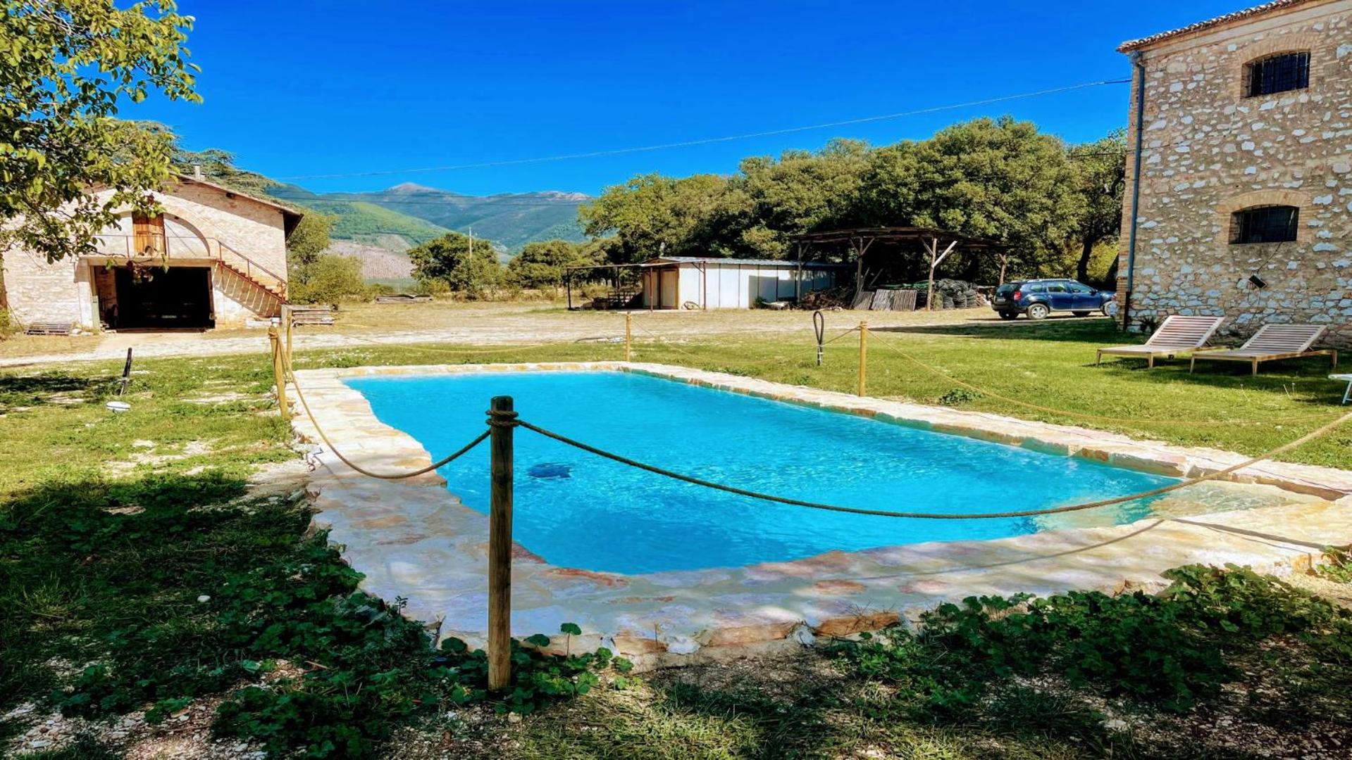Exclusive Pool-open All Year-spoleto Biofarm-slps 8-village shops, bar1 km 6 view 3