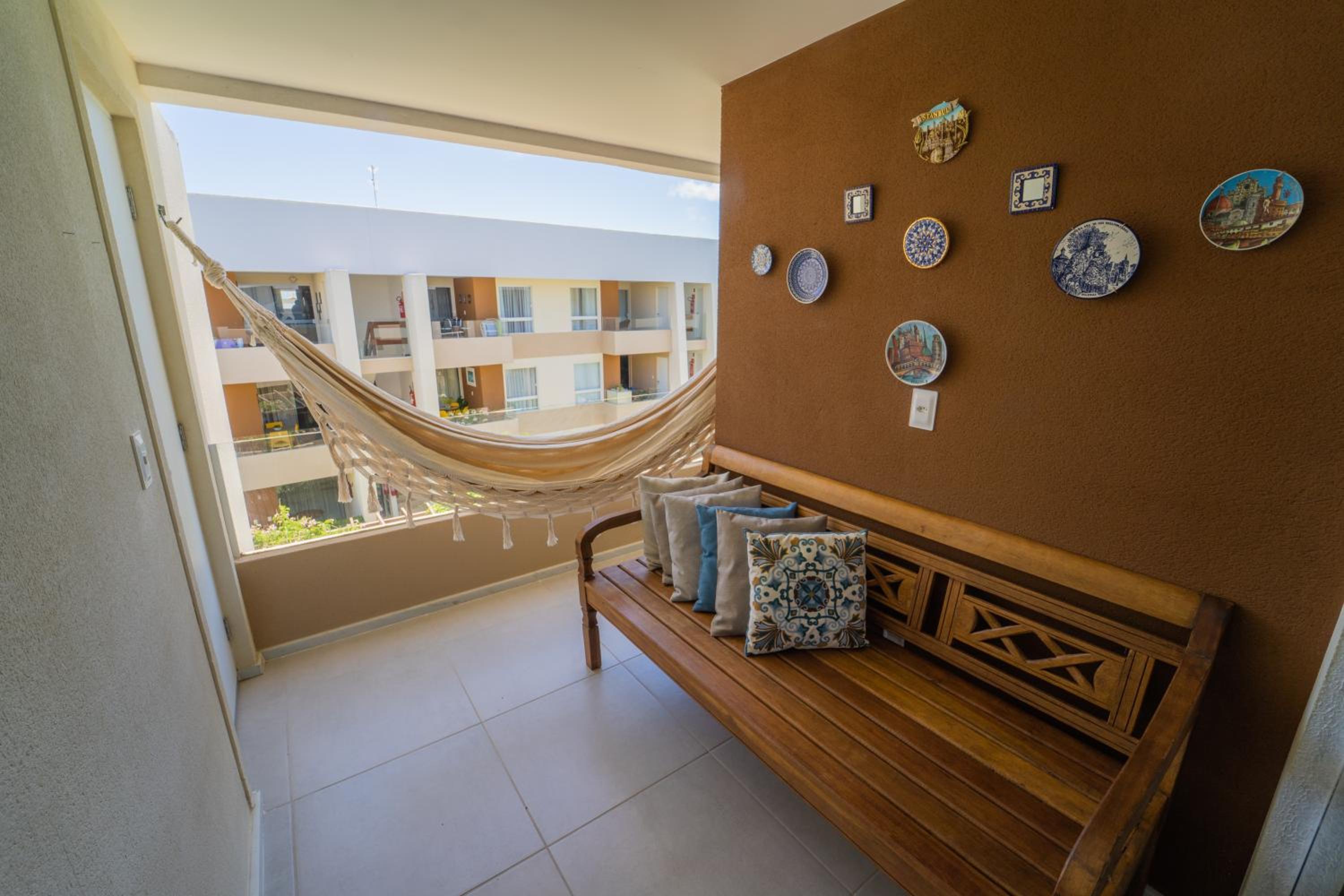Hotel Apartamento Praia Guarajuba - Porto Smeralda - Image 1