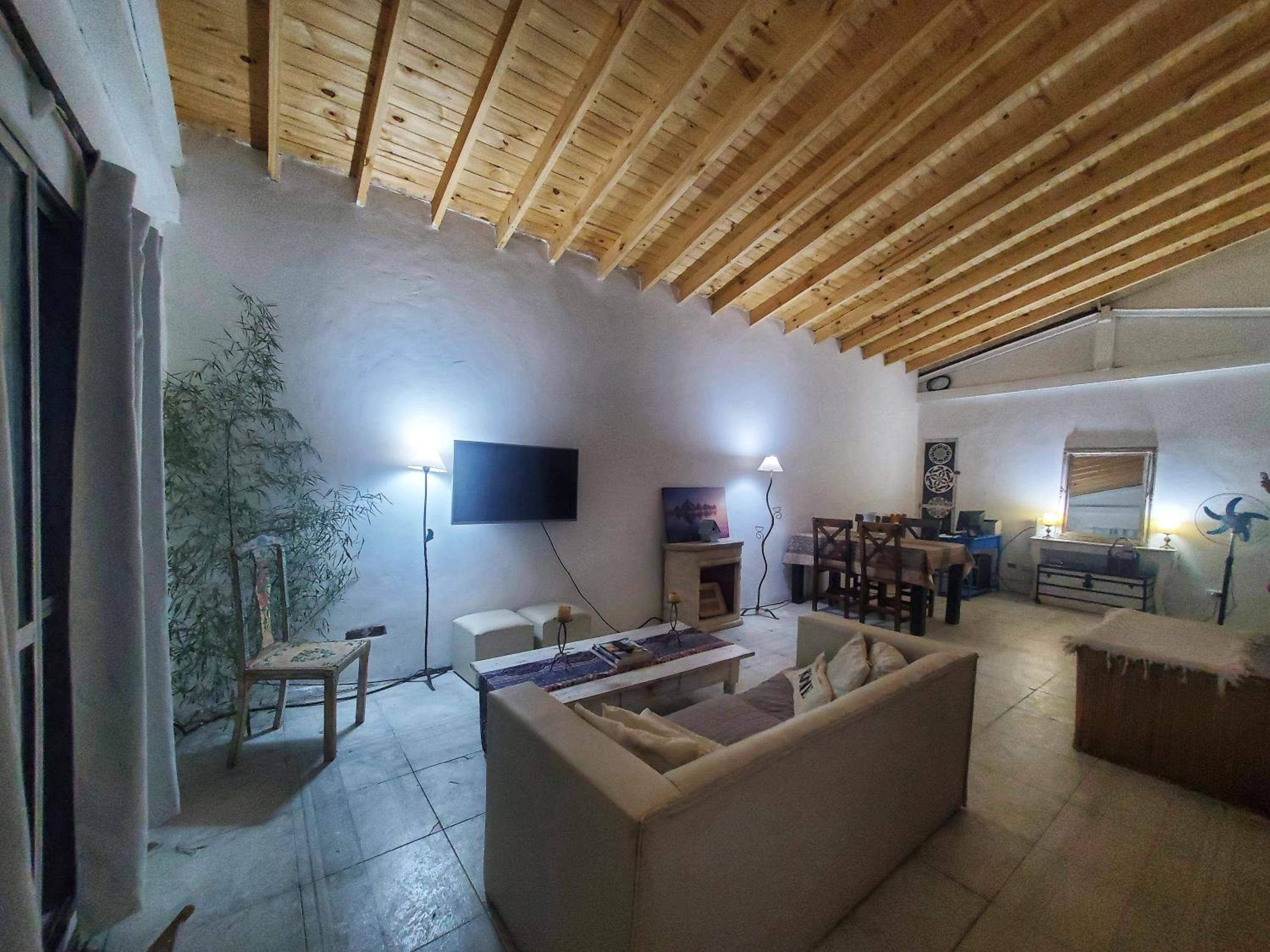 Grace’s House, Ezeiza Airport