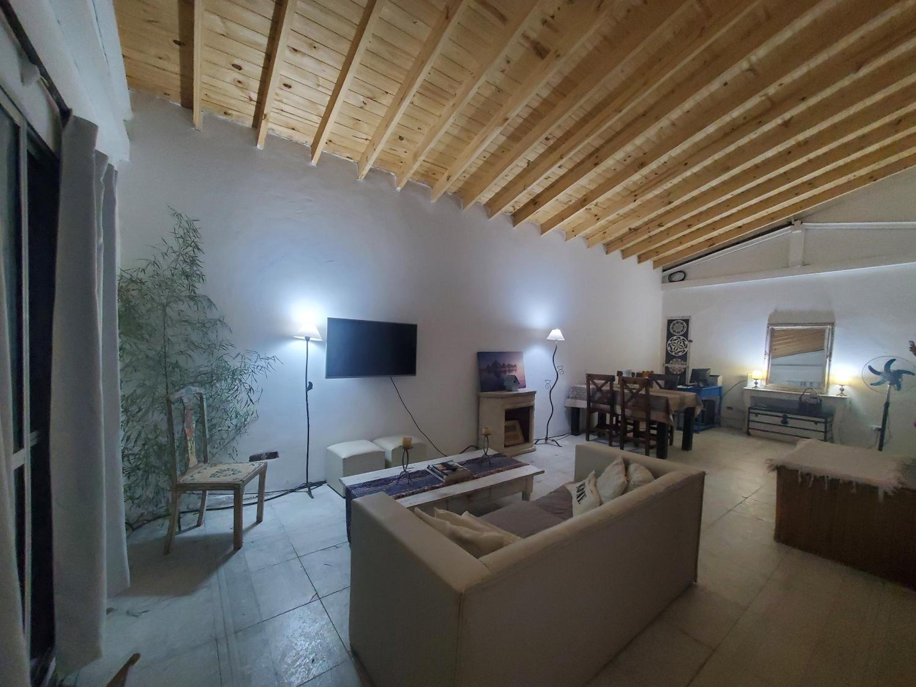 Grace’s House, Ezeiza Airport