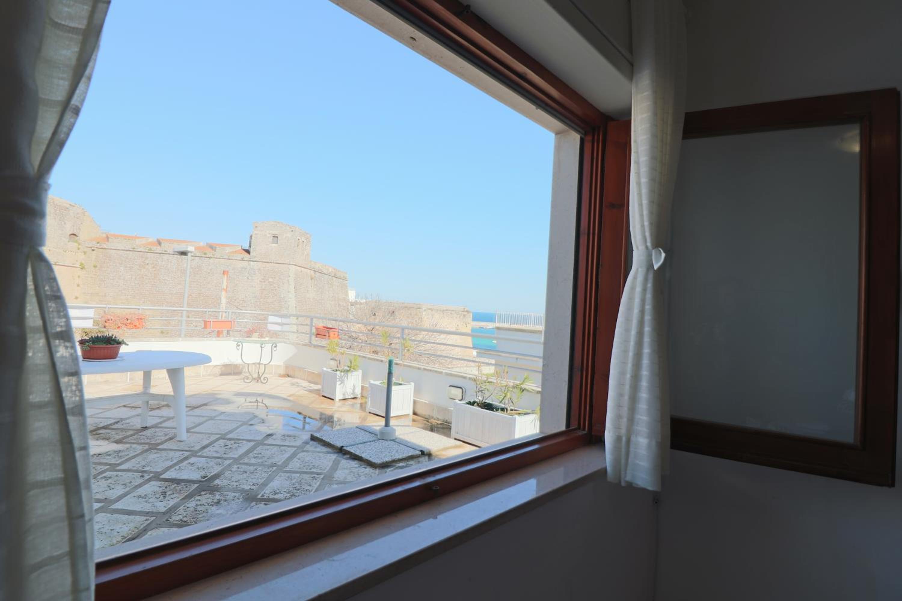Casa Sophia Panoramic terrace and elegant stay in the heart of Otranto view 5