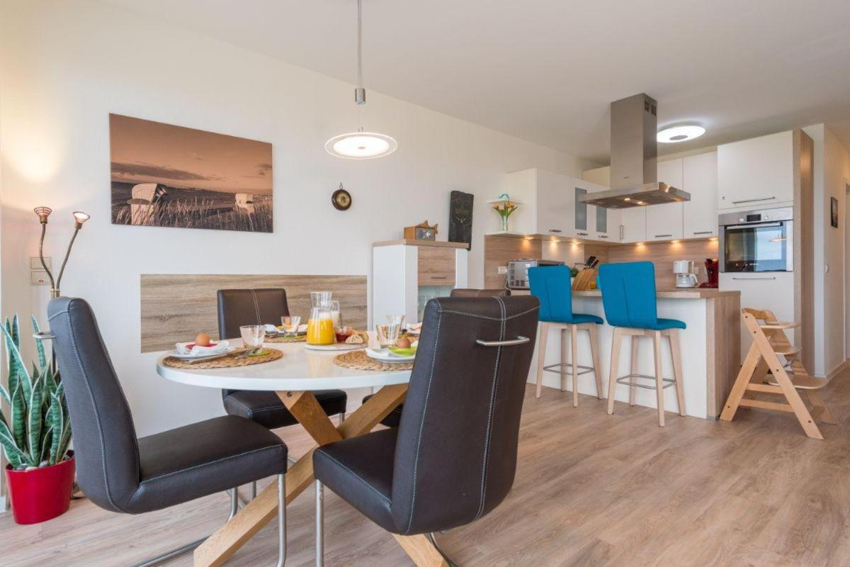 Duenenpark-Heiligenhafen-Haus-Meerduene-Wohnung-7-Meerblick