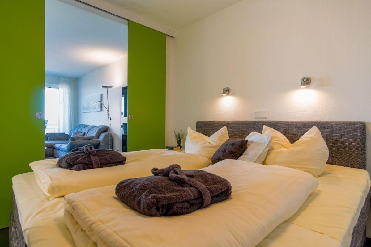 Duenenpark-Heiligenhafen-Haus-Meerduene-Wohnung-Deck-8