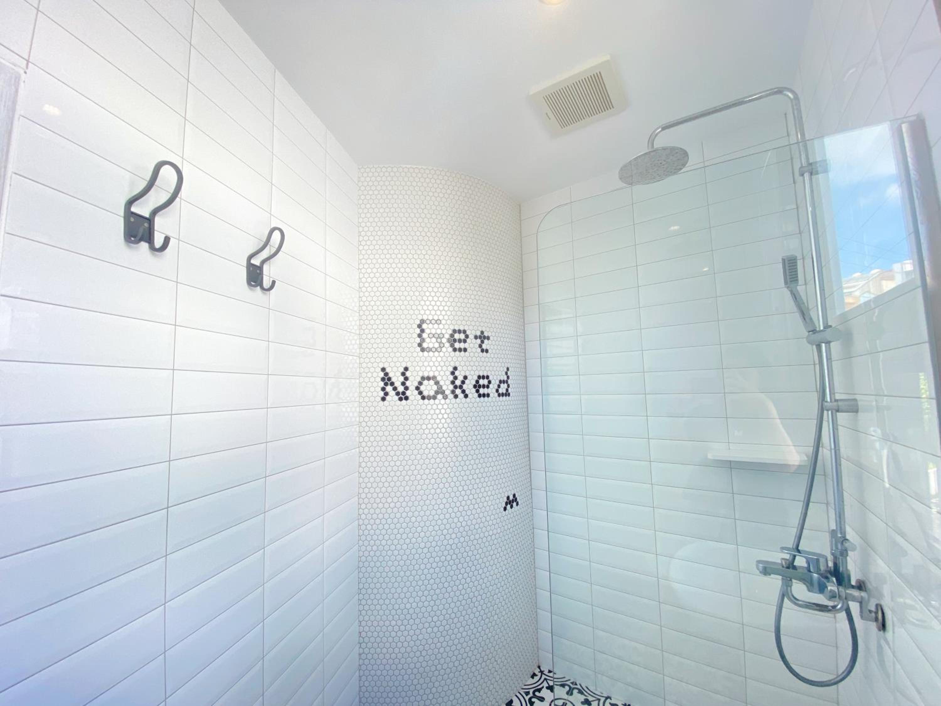 Minimi Inn-Sailrock Beach House