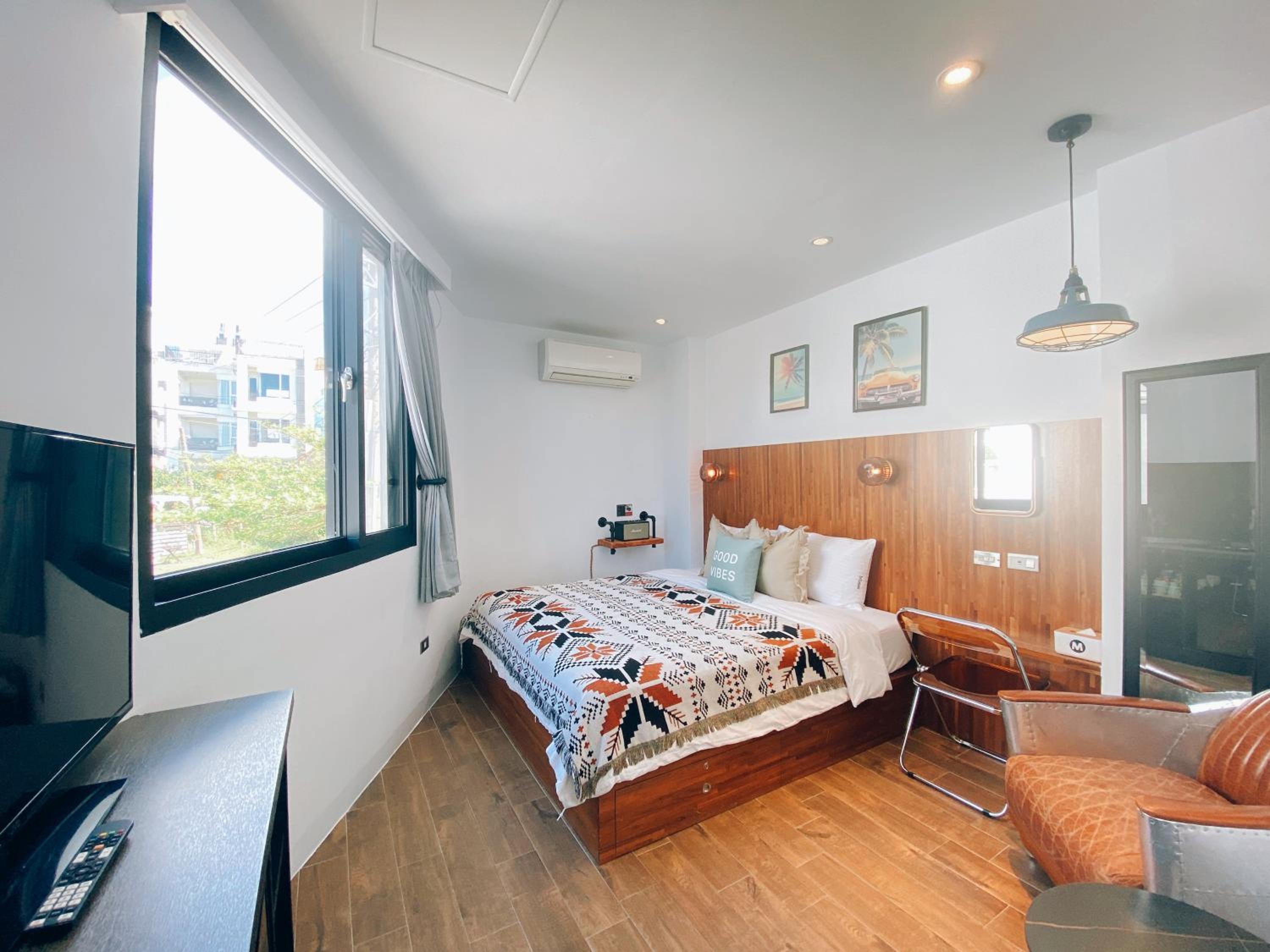 Minimi Inn-Sailrock Beach House