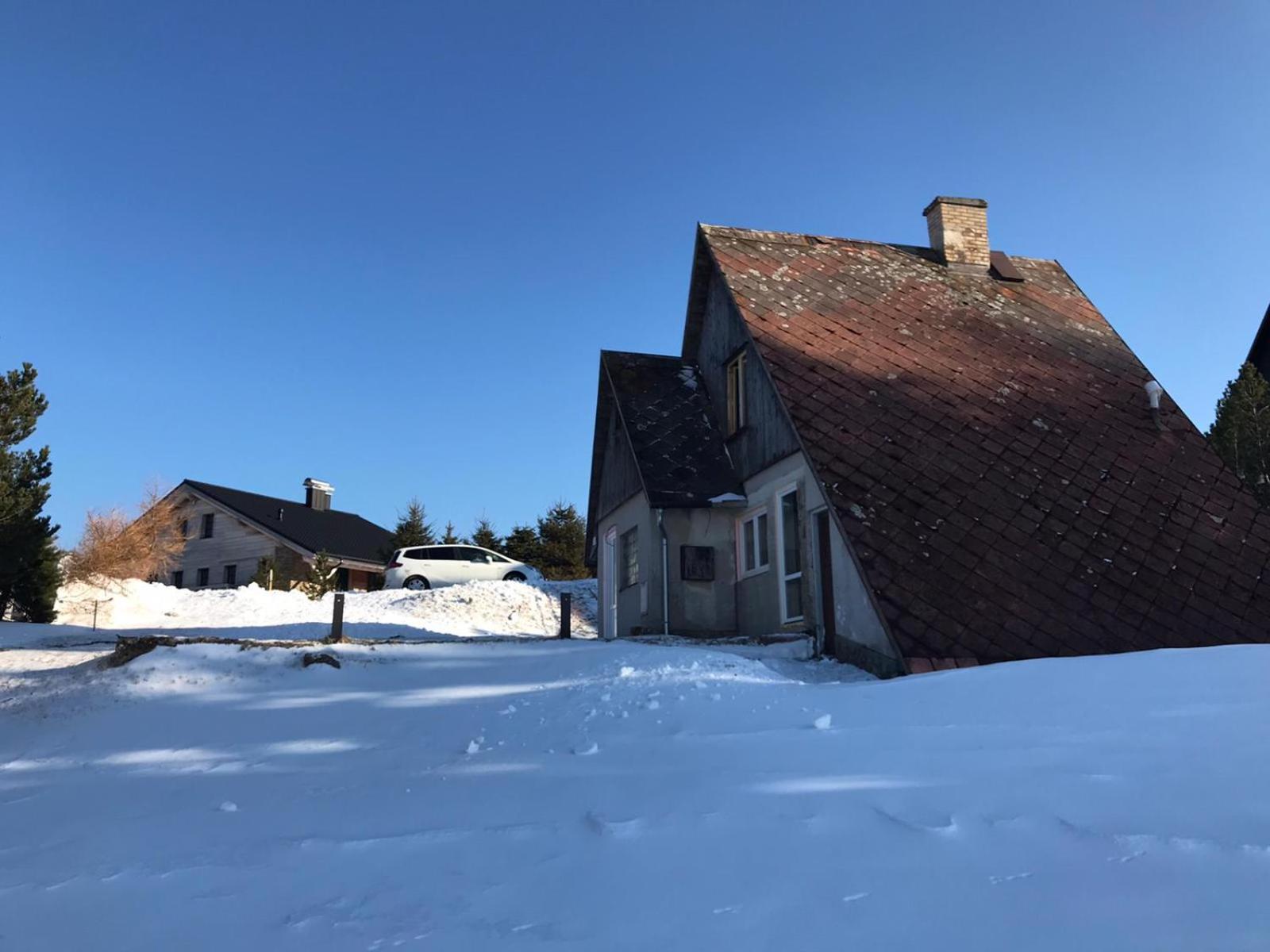 Chaloupka na vršku