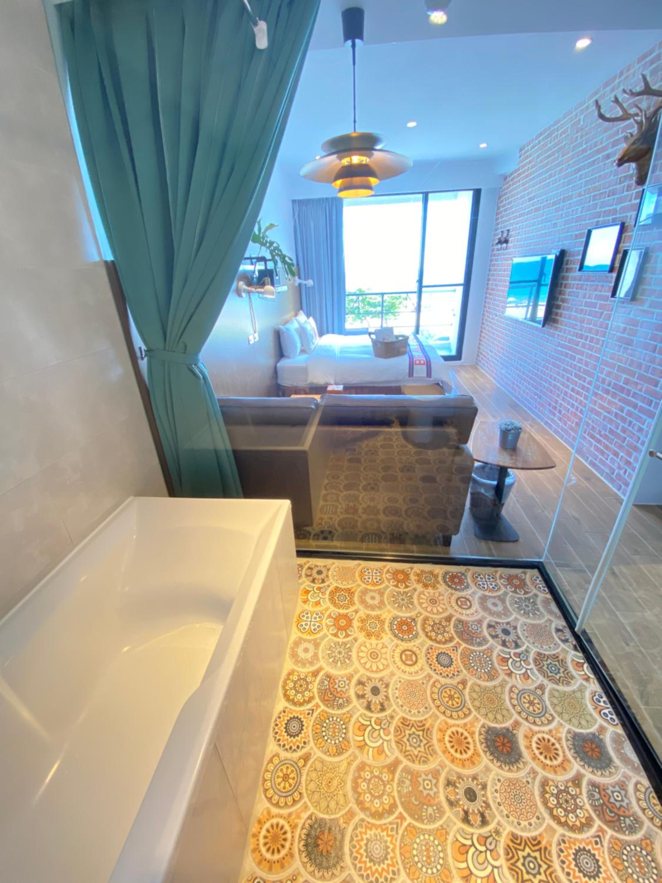 Minimi Inn-Sailrock Beach House