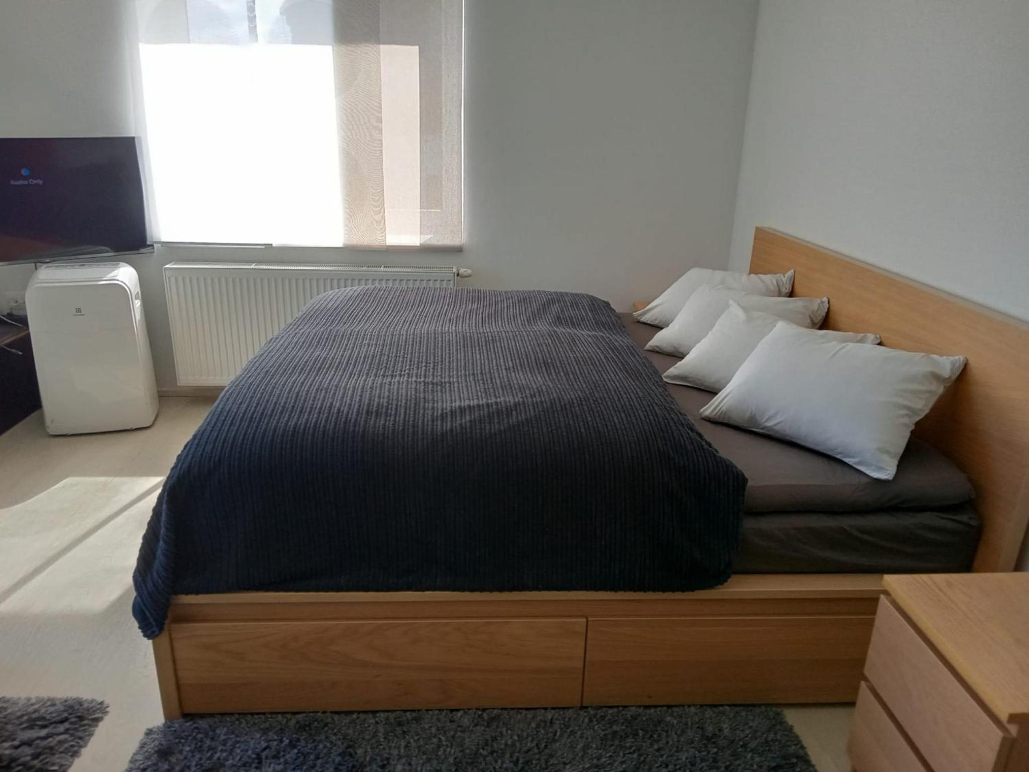 Plně vybavený krásný apartmán 1kk s balkonem, výhledem