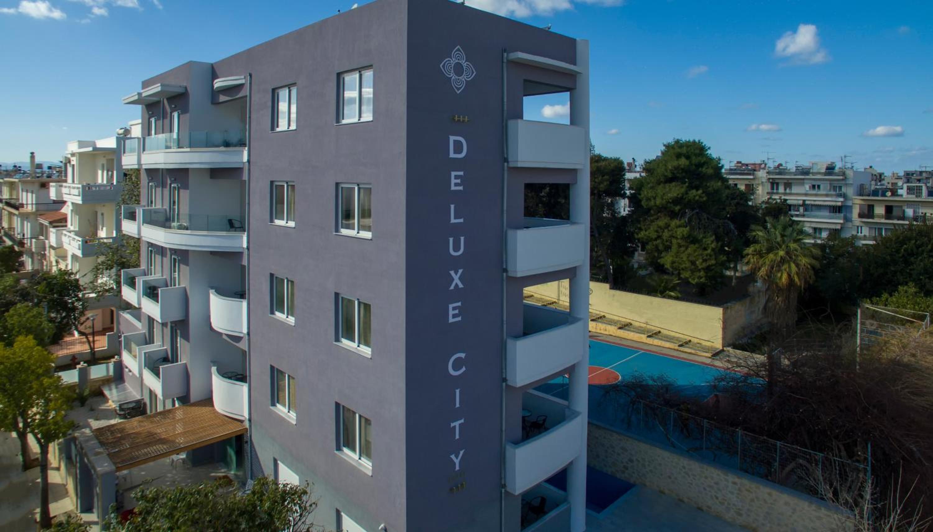 Hotel Deluxe City Hotel - Image 1