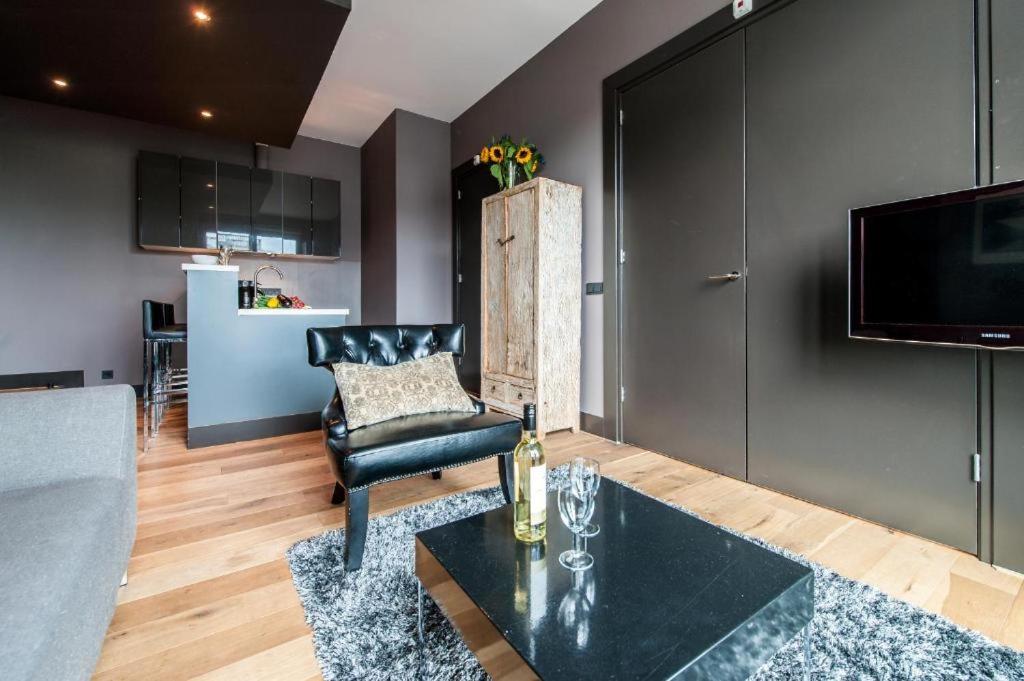 Hotel Mosaic Apartments