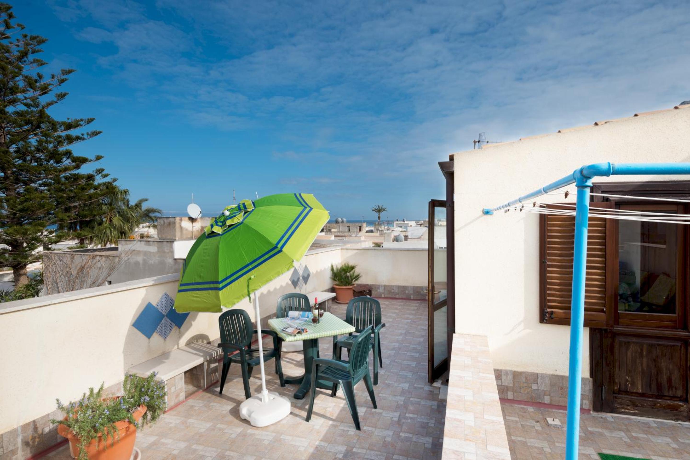 Paradiso Holiday Home view 4