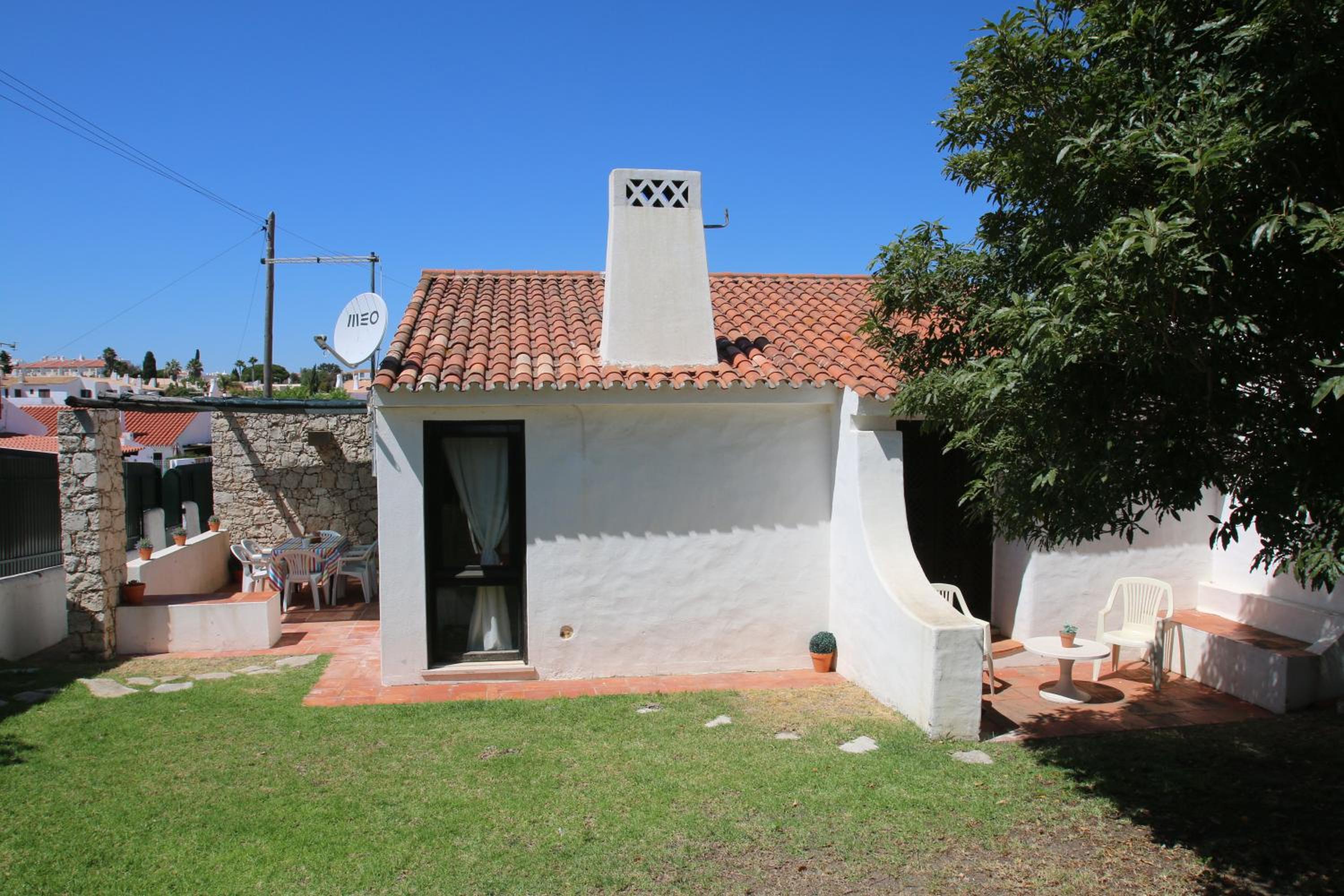Photo 48