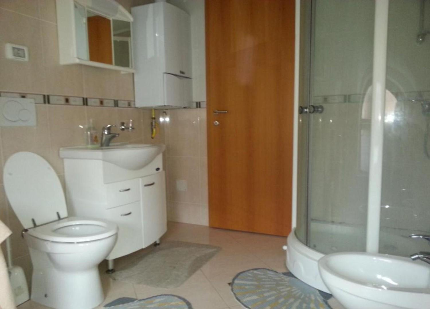 Apartments house Villa Teuta close to the sea