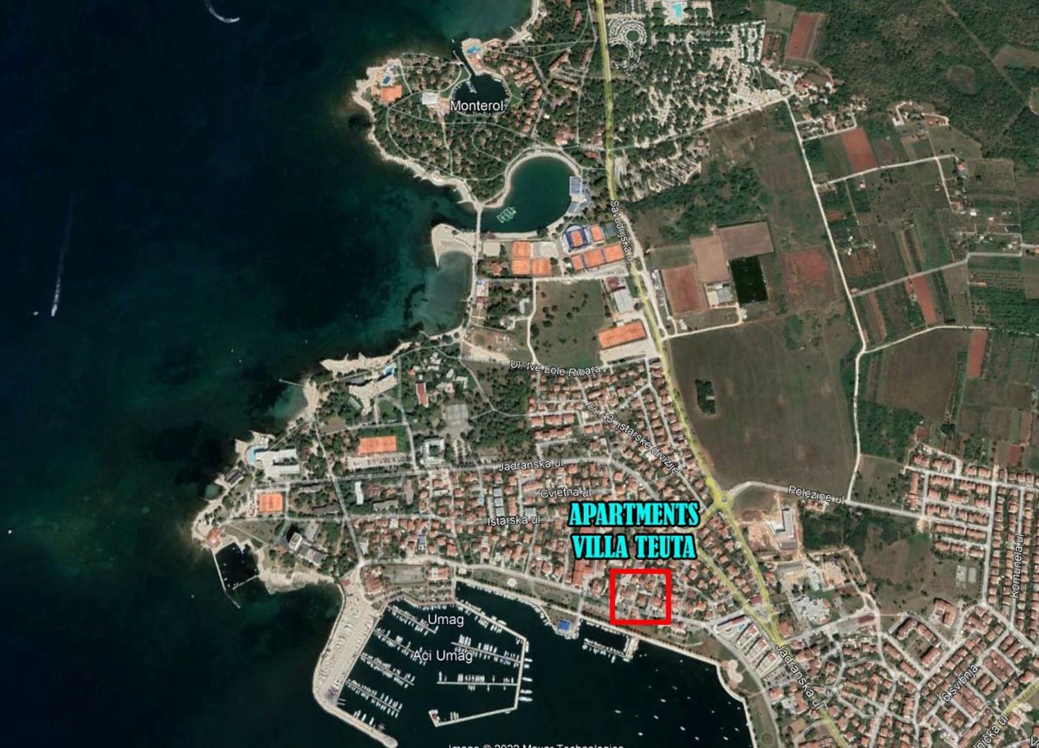Apartments house Villa Teuta close to the sea