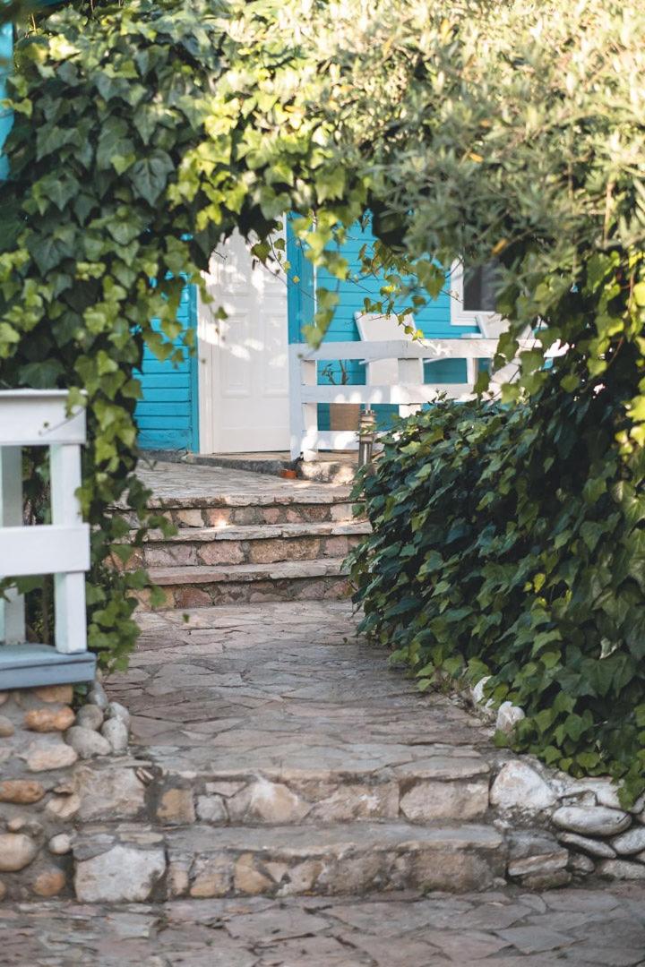 Drymades Bungalows Adults Only