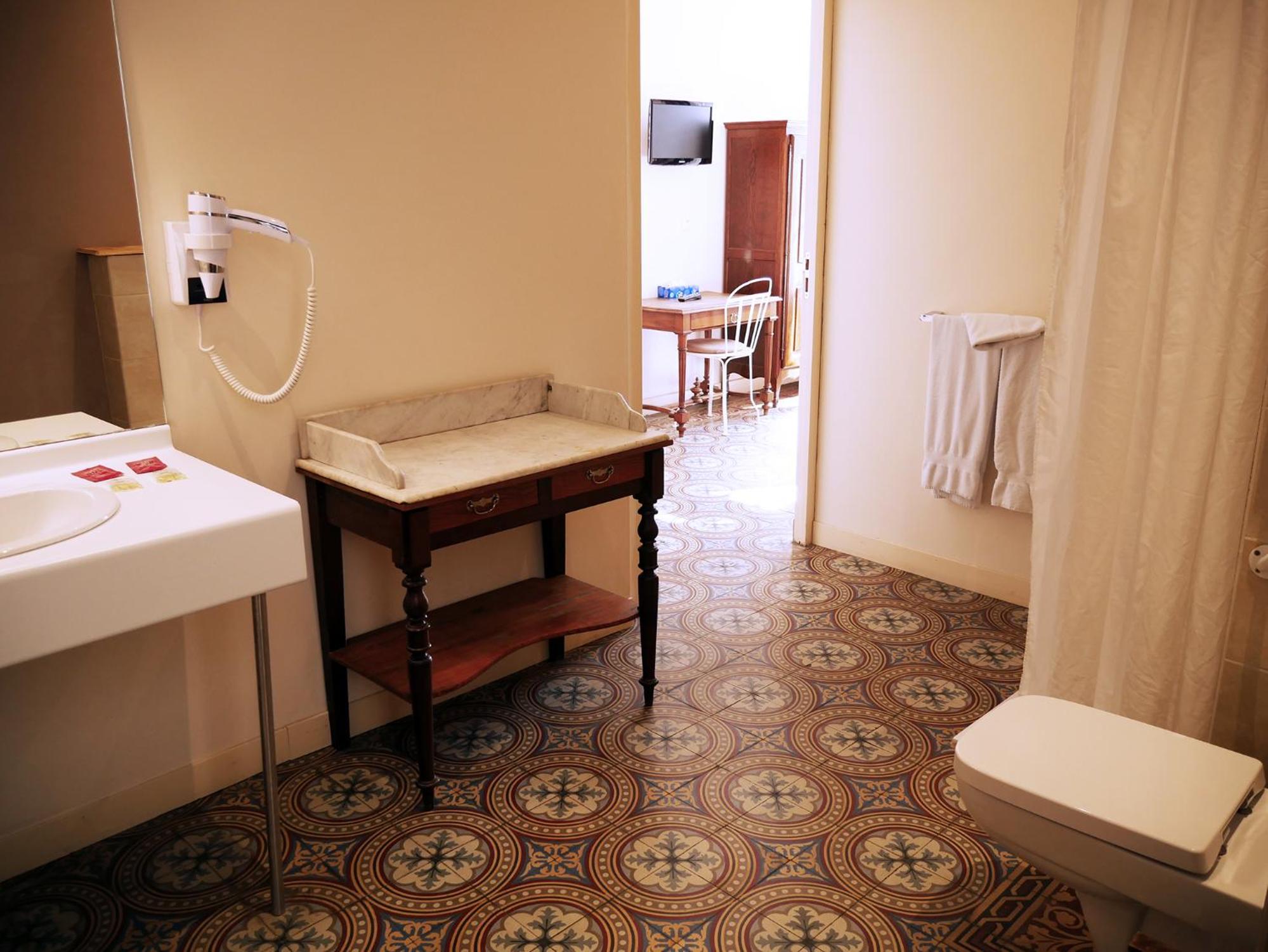 Chalon-Sur-Saone Vacations - Hotel Saint Jean - Property Image 12