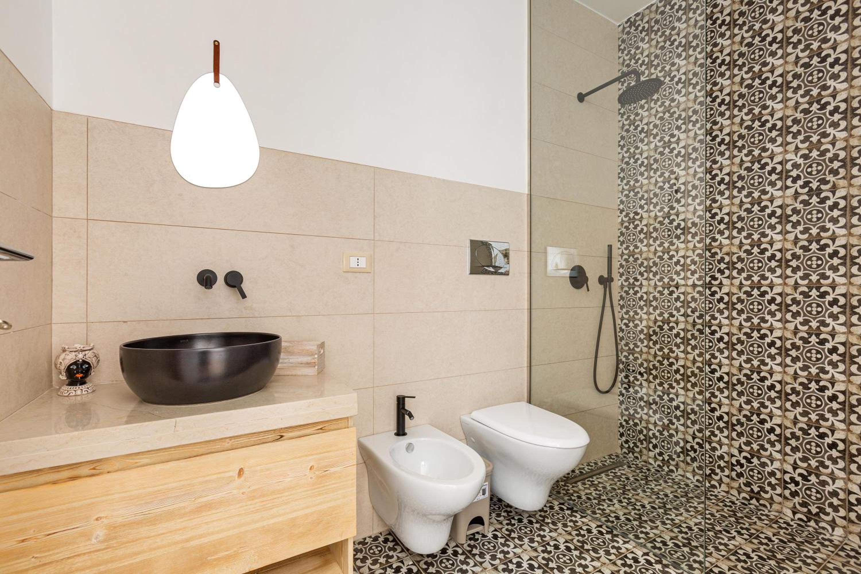 Photo 36