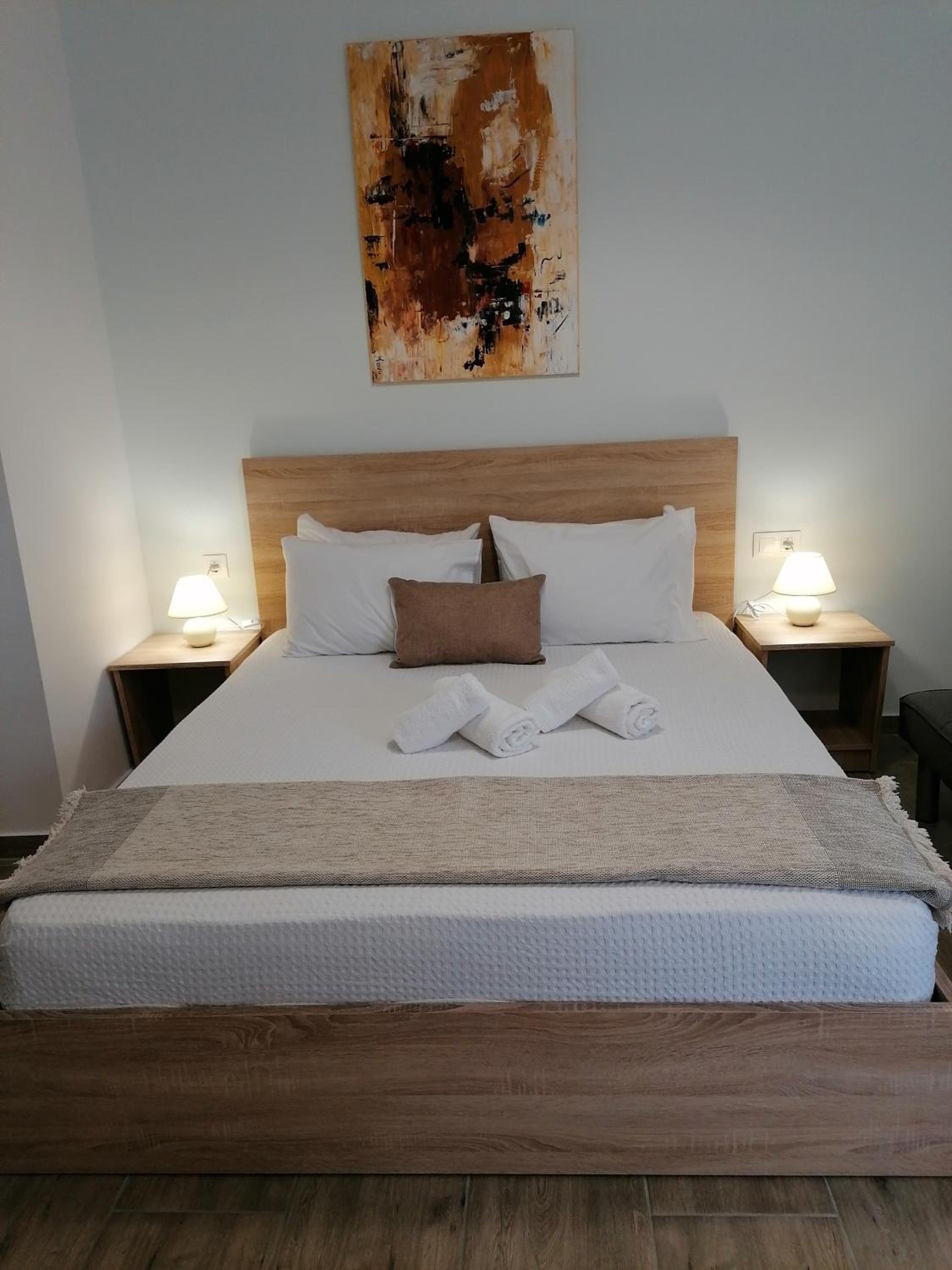 Thomas House near the beach photo 3