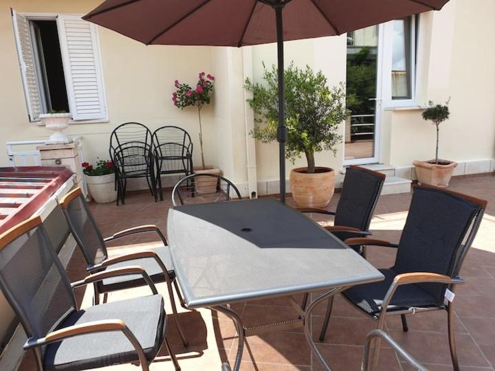 Apartment Kate, 3 - Bedroom (4+2), Large Terrace