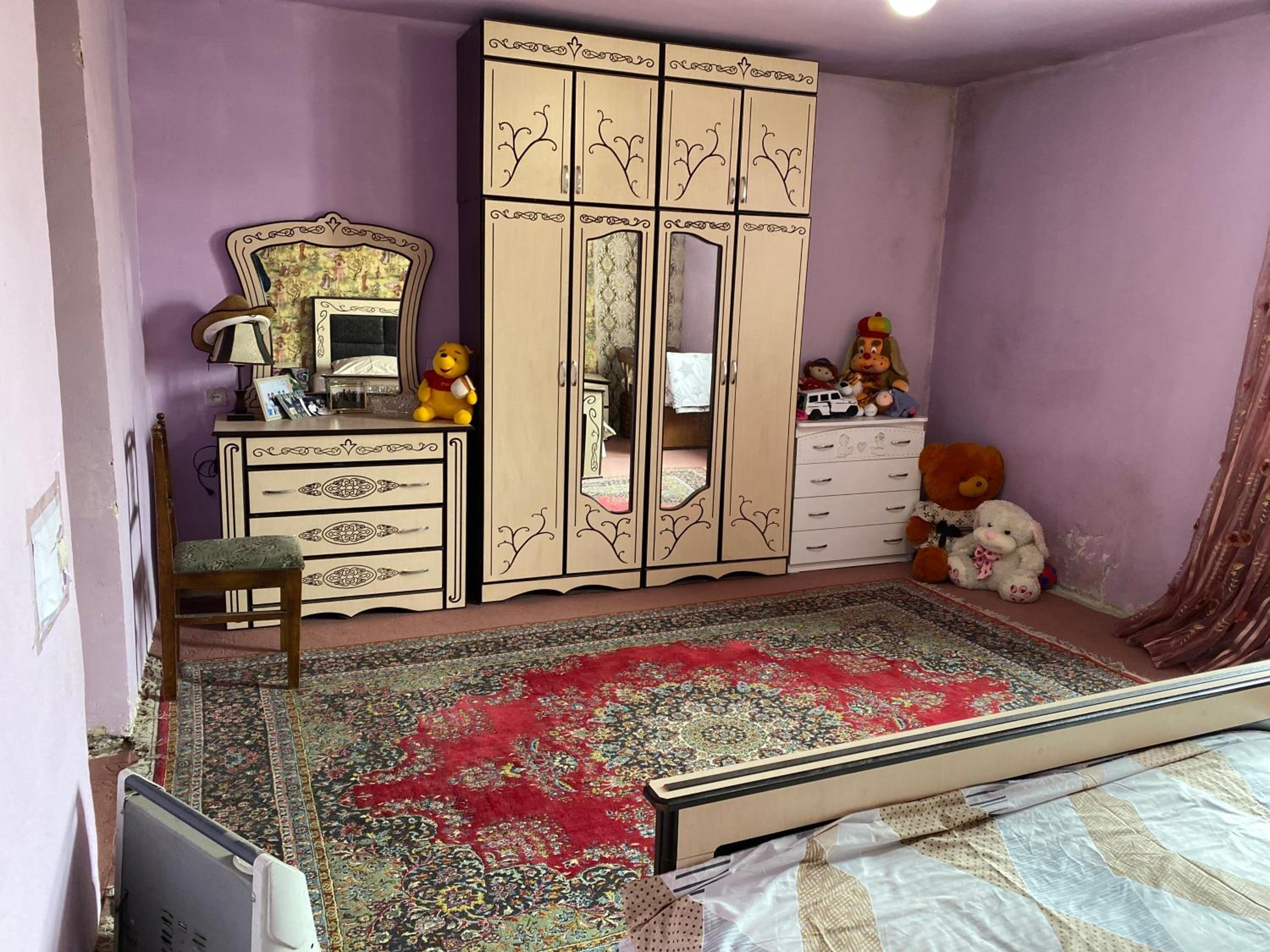 Friend's House rooms near Airport