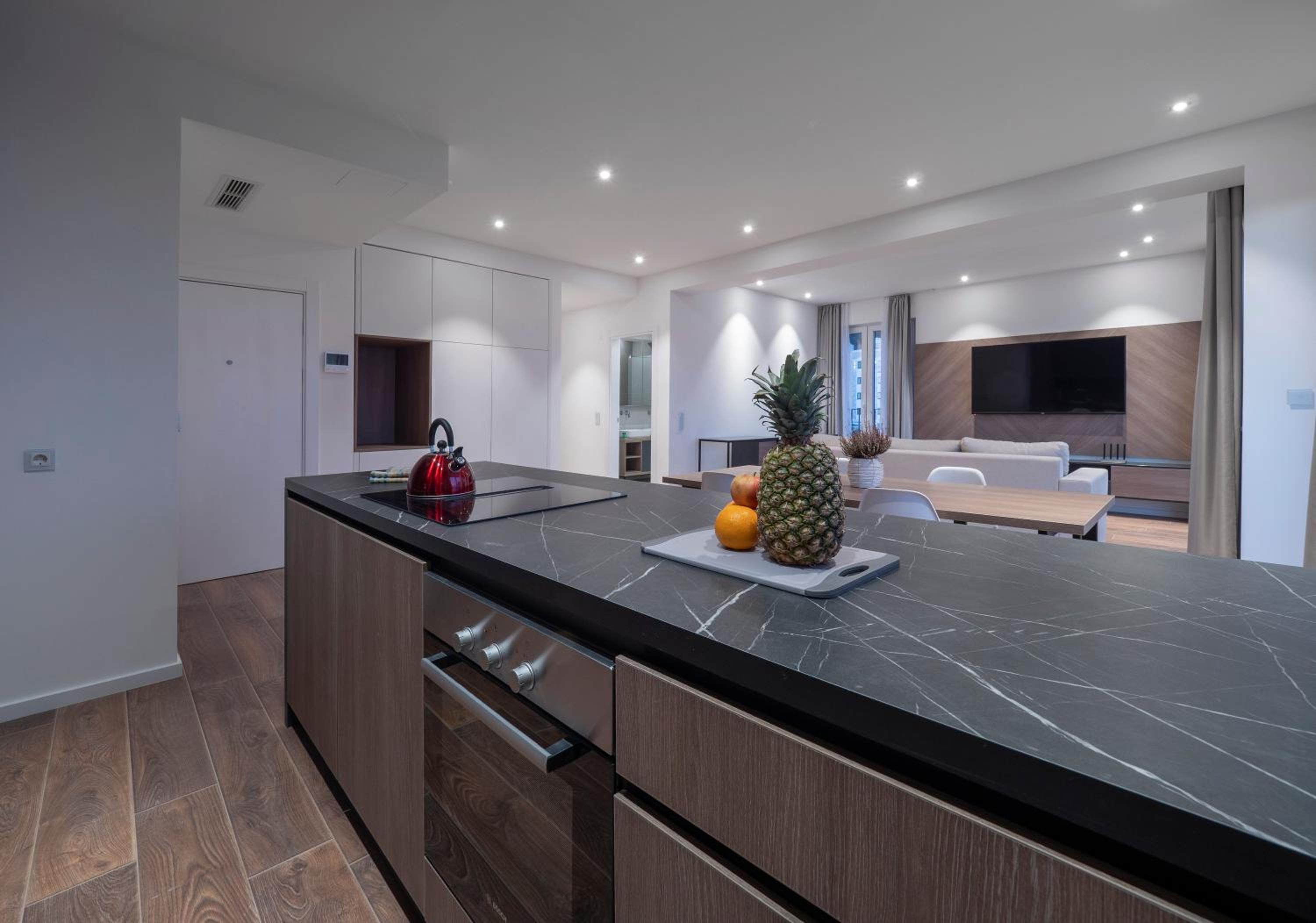 Horizon Two bedroom Penthouse with Hot tub view 5