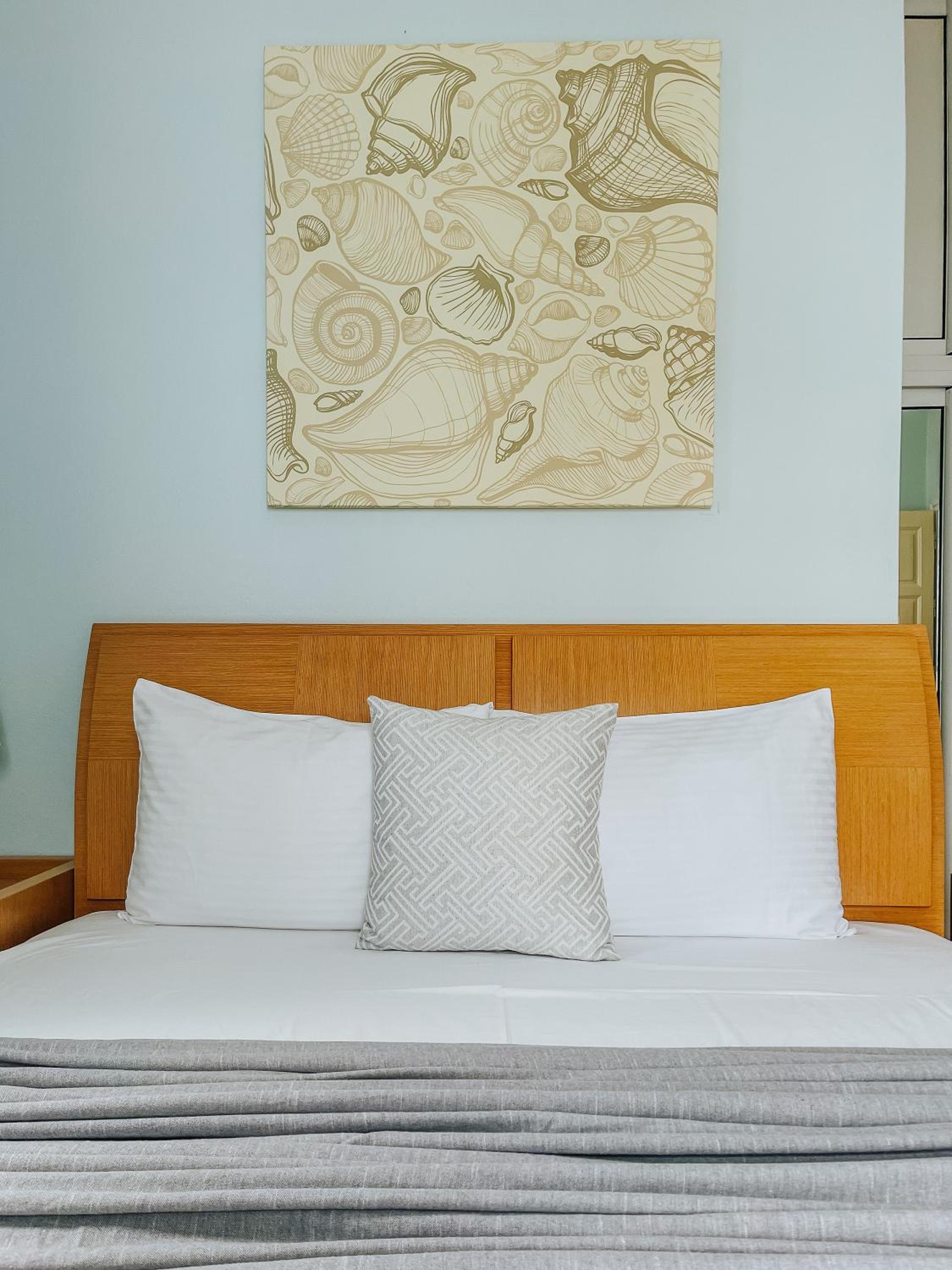 Vithos Seaside Aparthotel