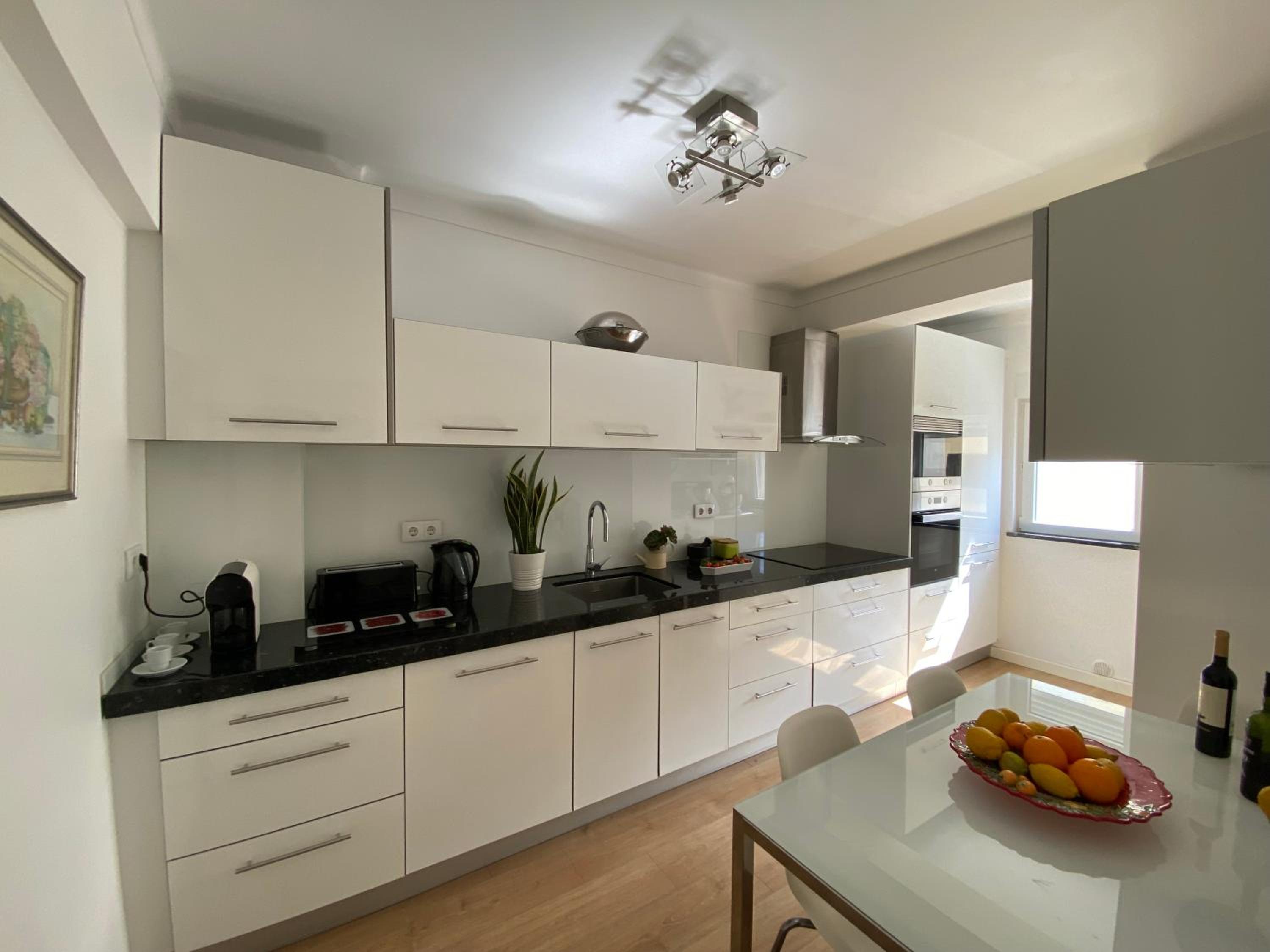 Cosy Avenida Apartment view 2