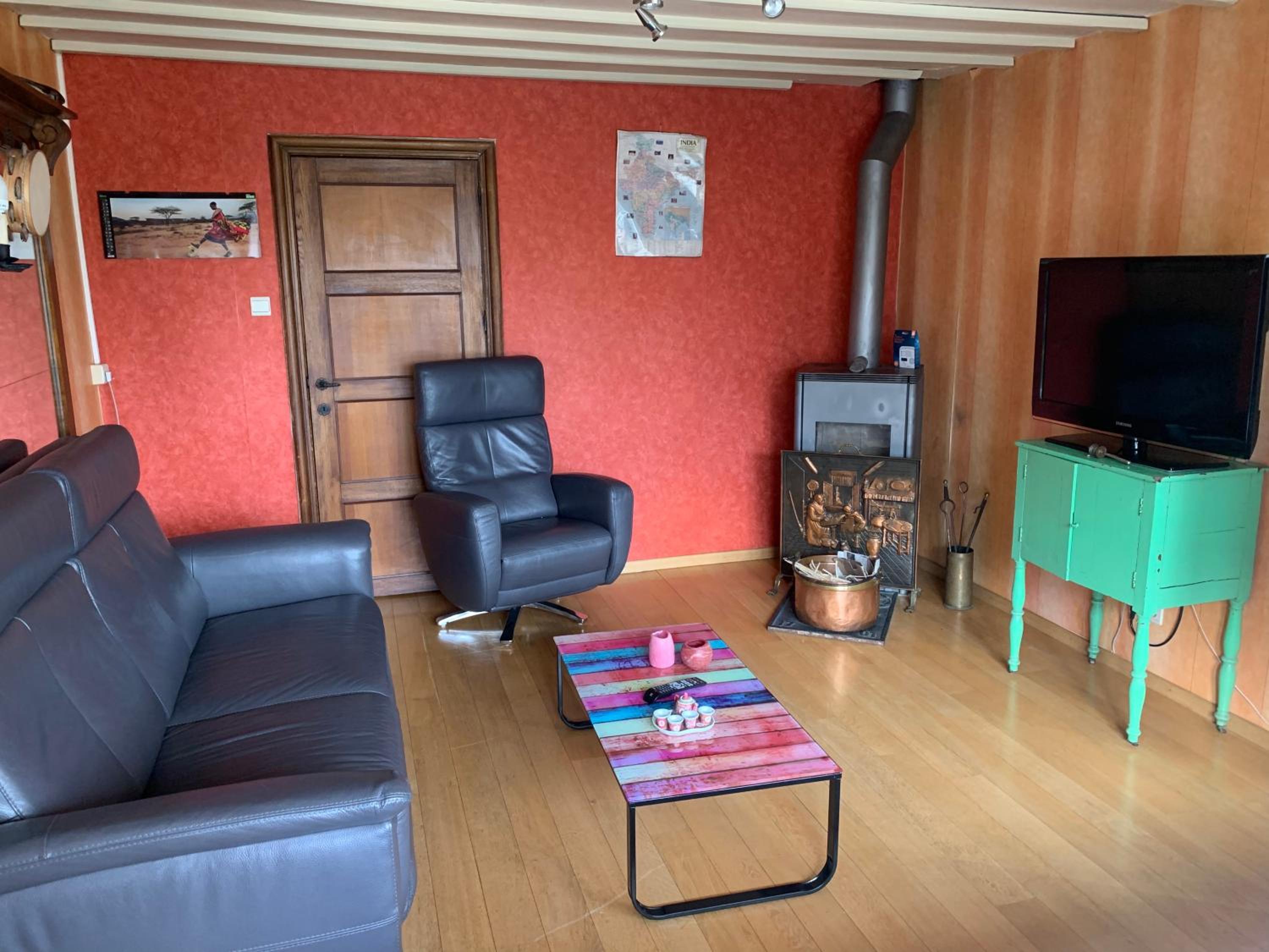 Photo 8