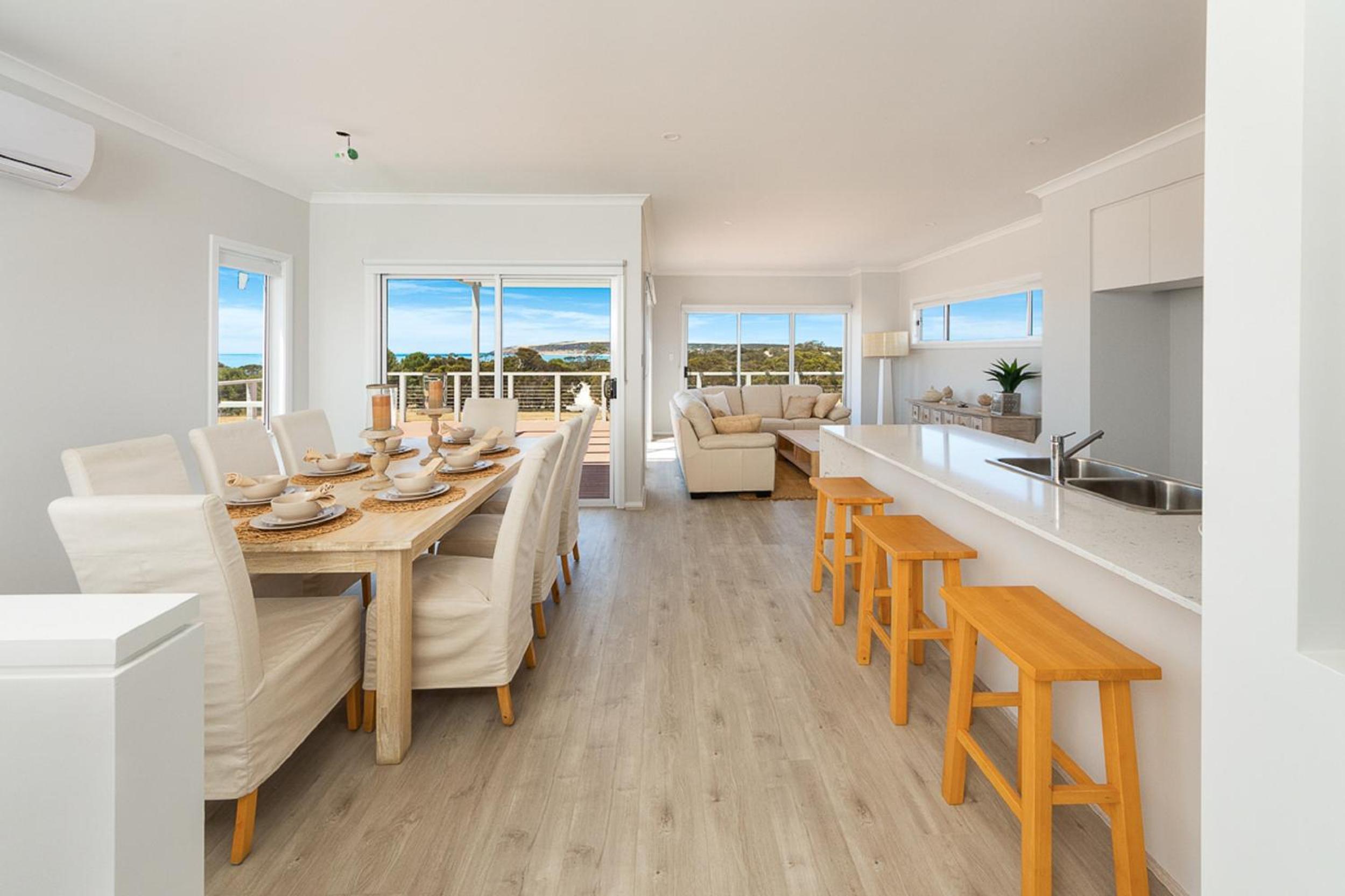 ARIA Emu Bay Seaside KI@43 view 3