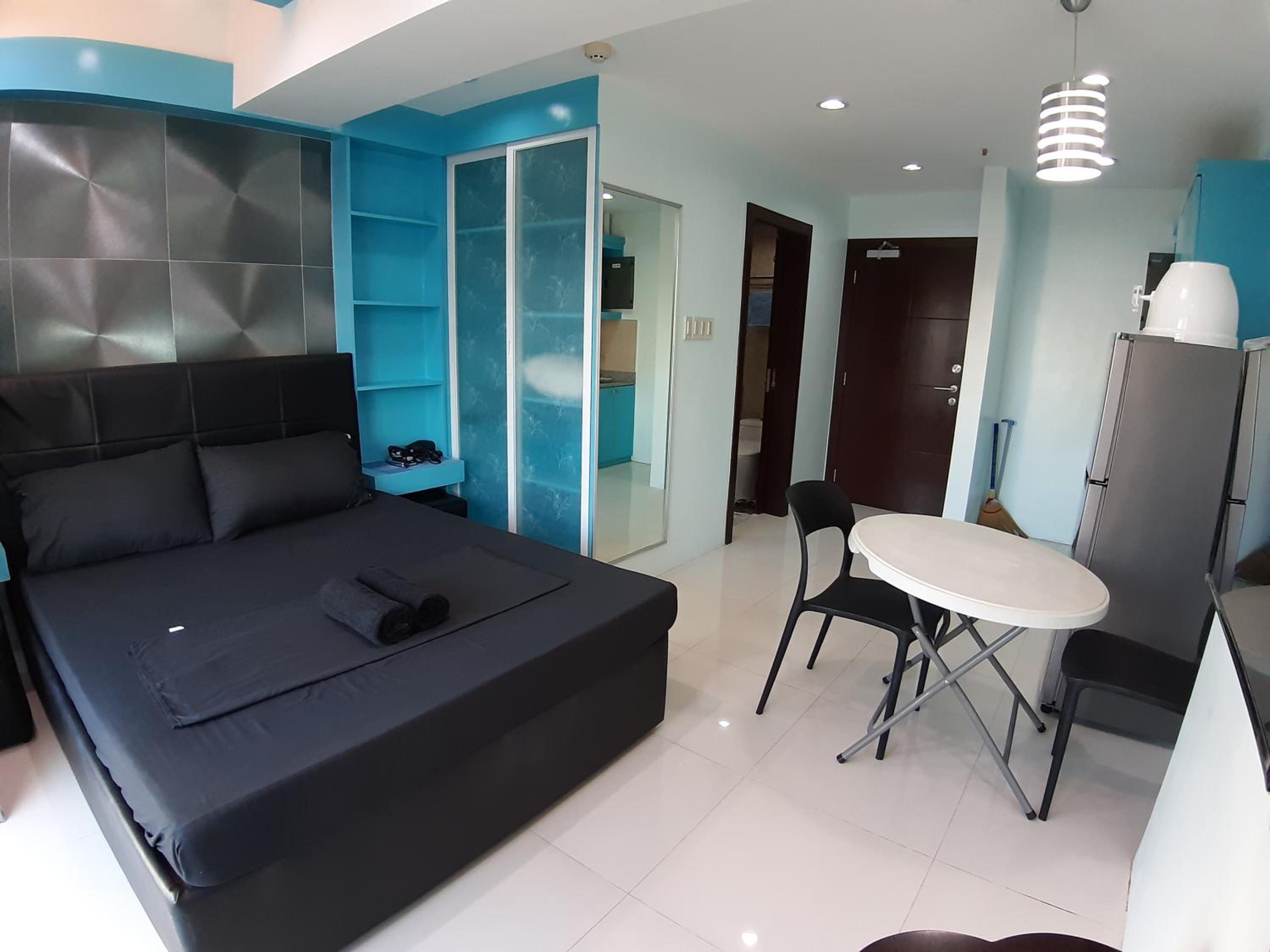 Cebu City Suites Ramos Tower by P&J
